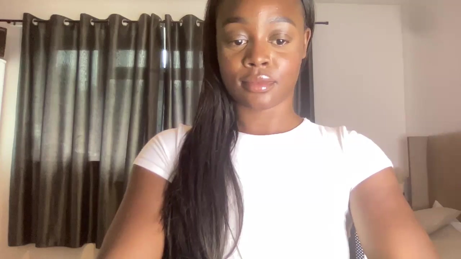 Gallery image thumbnail from SweetXEbony1's myfreecams stream on, 06/04/2024, 15:49 image 8 of 20