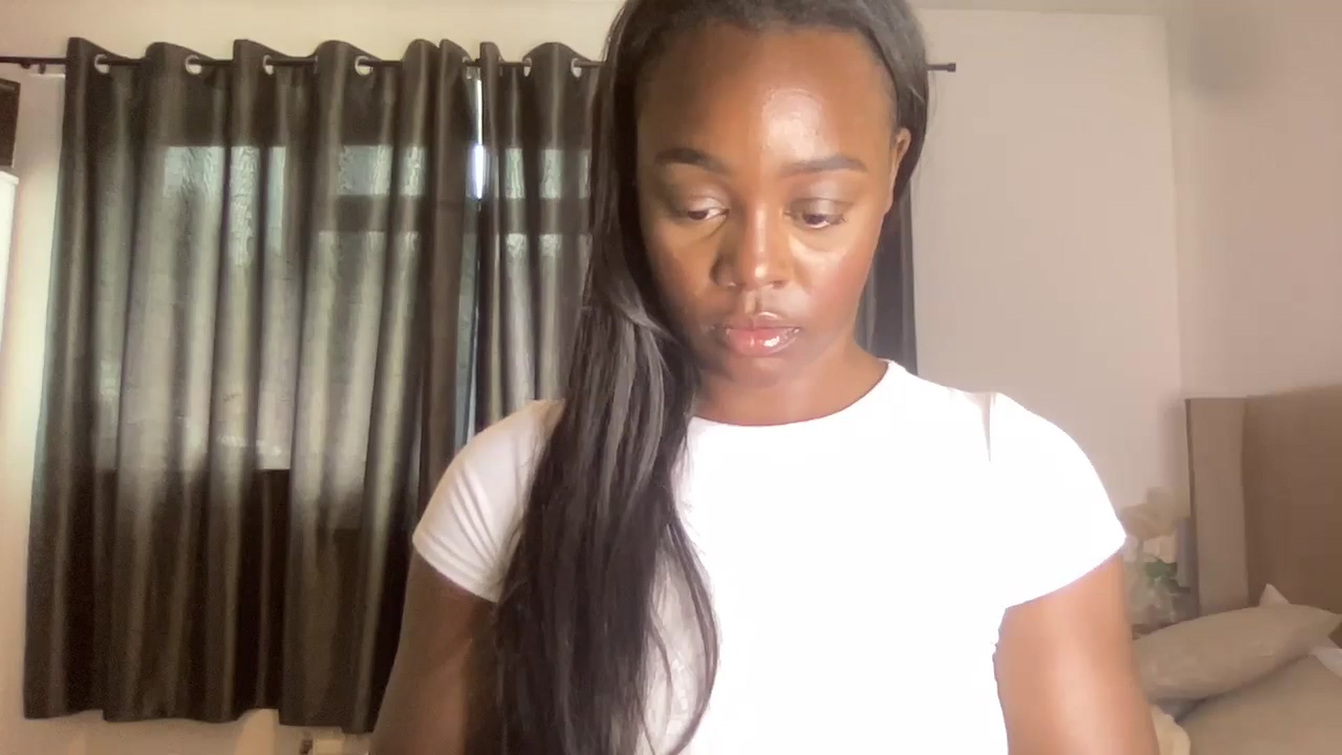 Gallery image thumbnail from SweetXEbony1's myfreecams stream on, 06/04/2024, 15:49 image 9 of 20