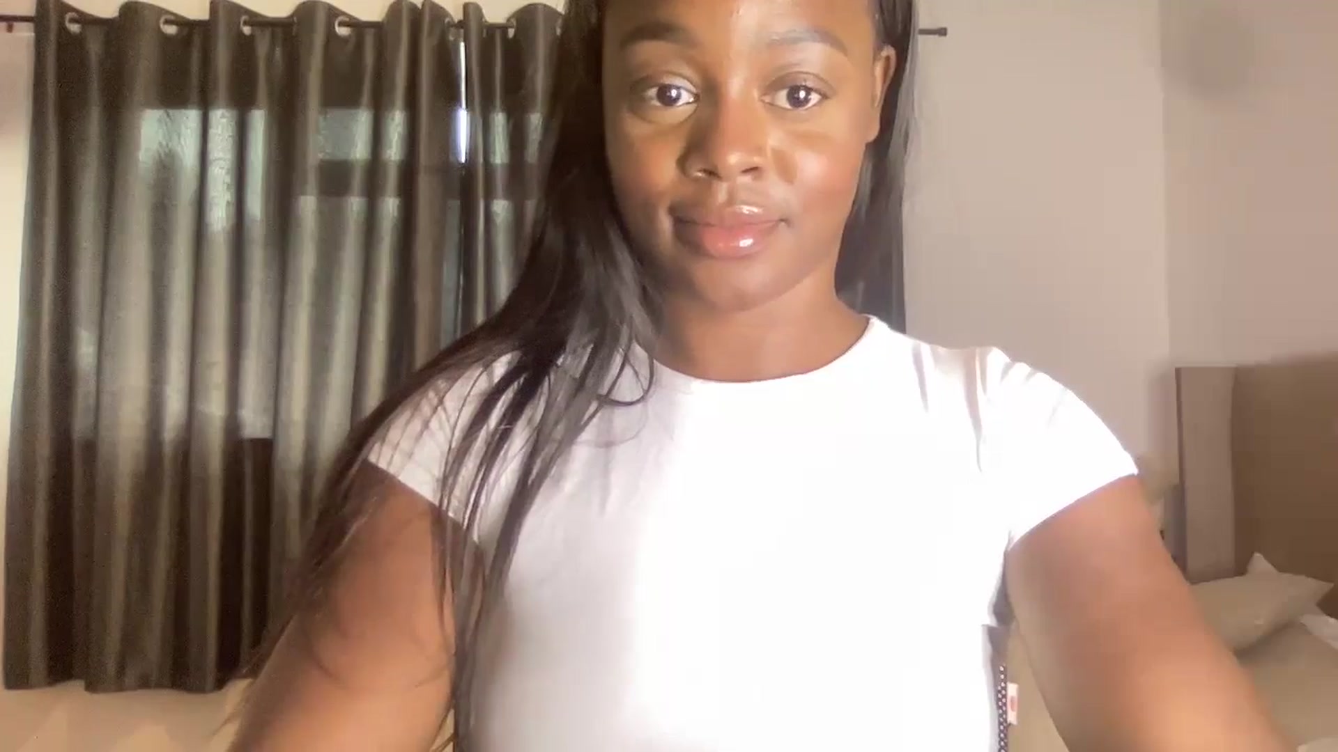 Gallery image thumbnail from SweetXEbony1's myfreecams stream on, 06/04/2024, 15:49 image 5 of 20