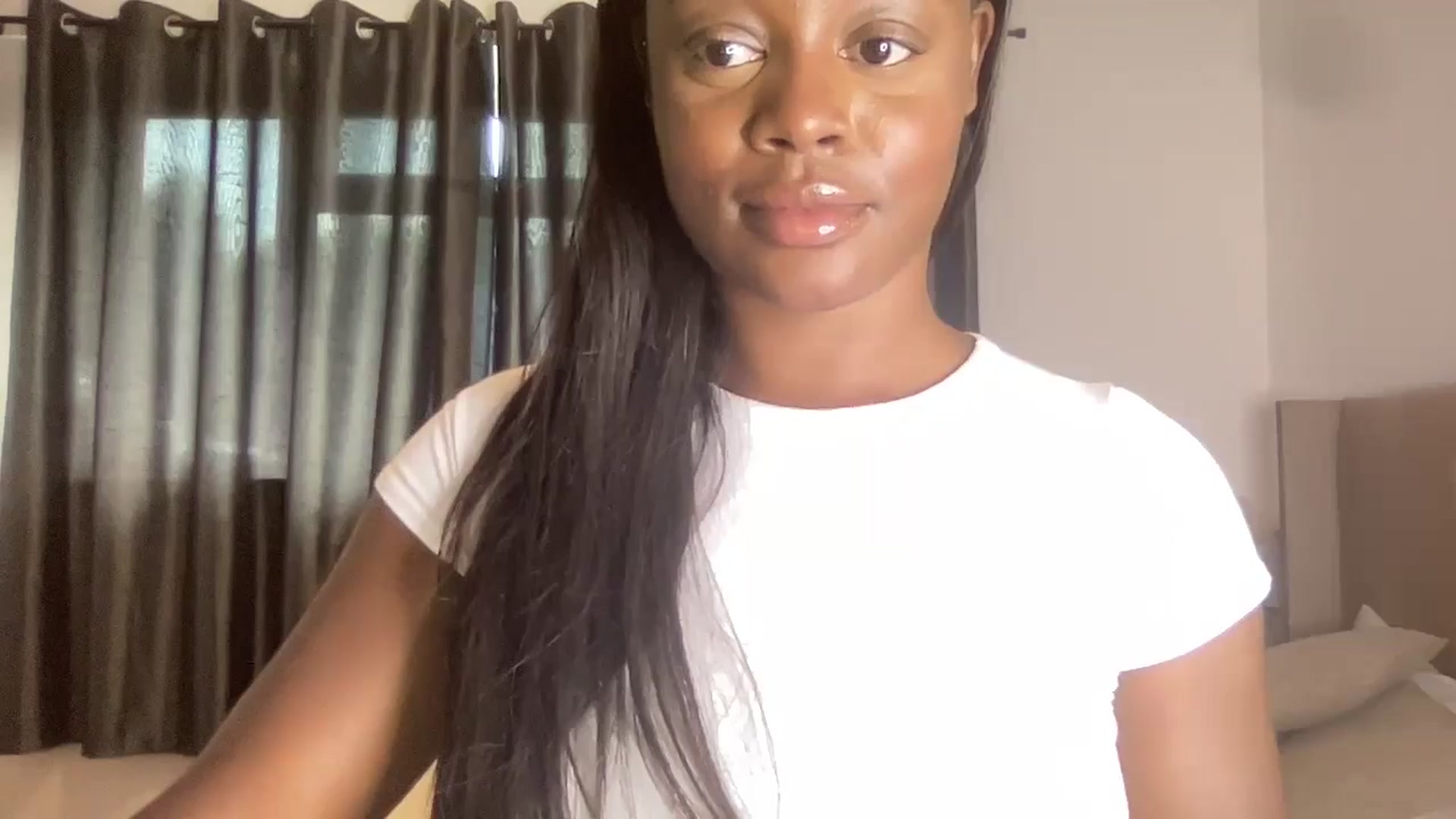 Gallery image thumbnail from SweetXEbony1's myfreecams stream on, 06/04/2024, 16:08 image 10 of 20