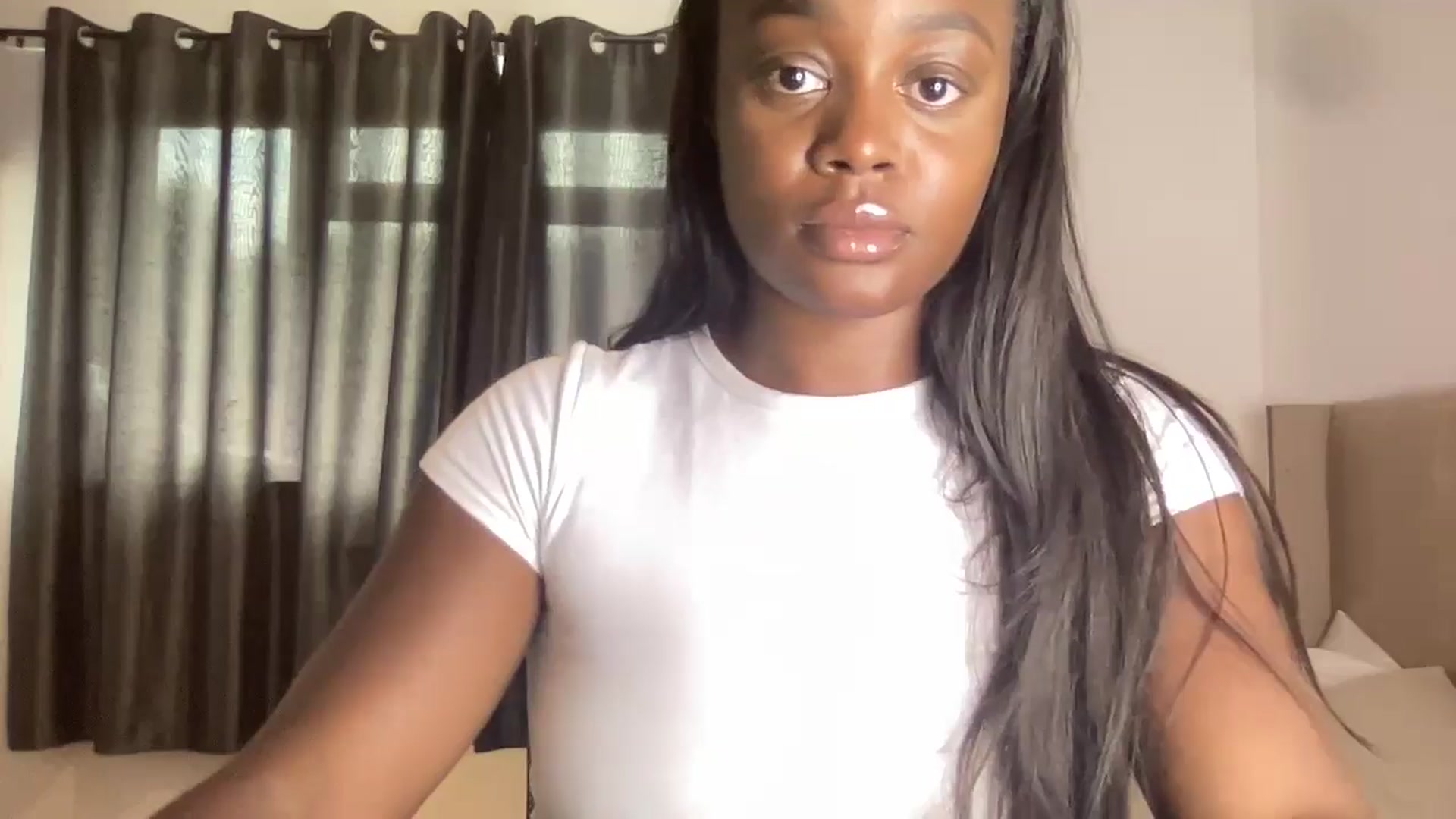 Gallery image thumbnail from SweetXEbony1's myfreecams stream on, 06/06/2024, 14:43 image 6 of 20