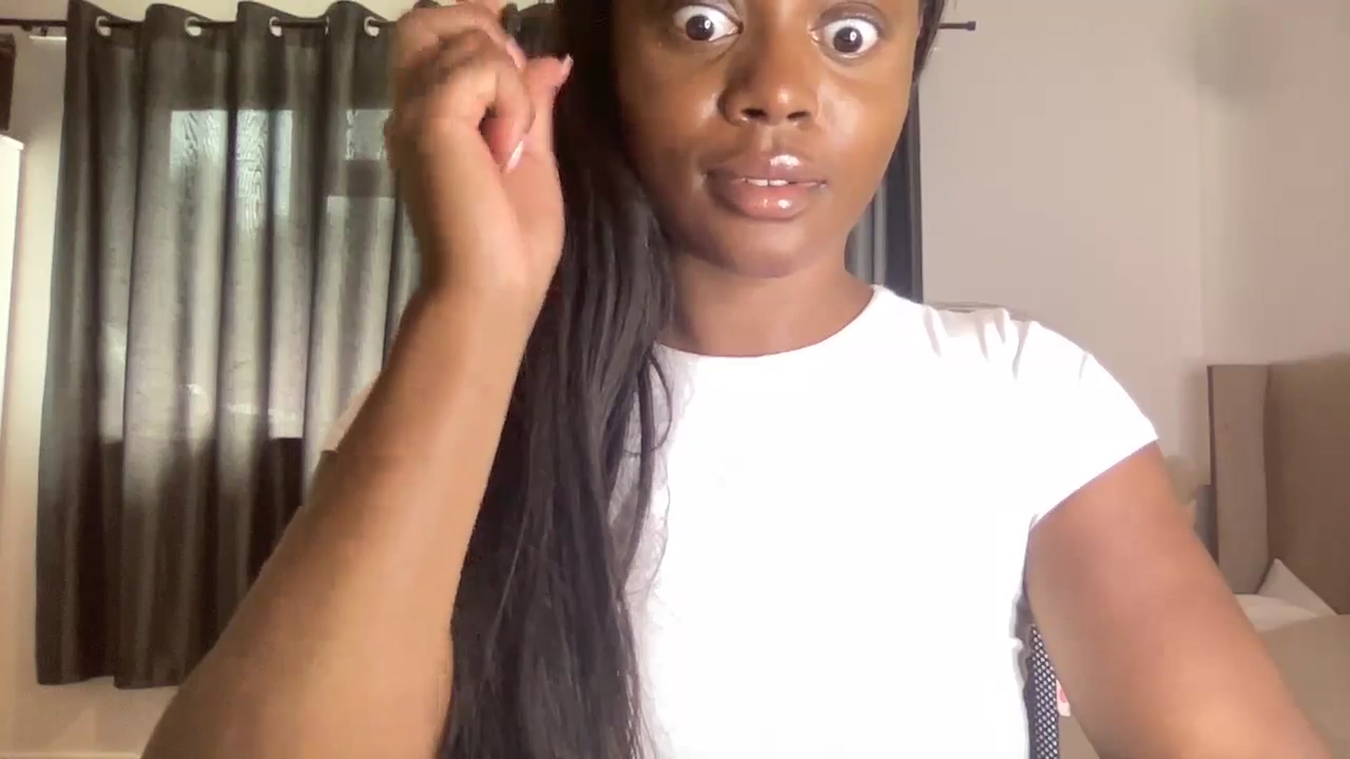 Gallery image thumbnail from SweetXEbony1's myfreecams stream on, 06/06/2024, 14:43 image 11 of 20