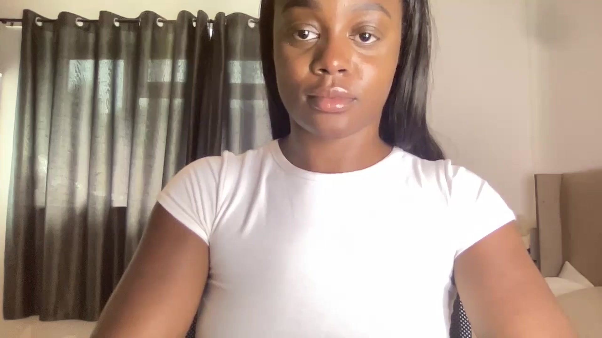 Gallery image thumbnail from SweetXEbony1's myfreecams stream on, 06/06/2024, 15:50 image 11 of 20