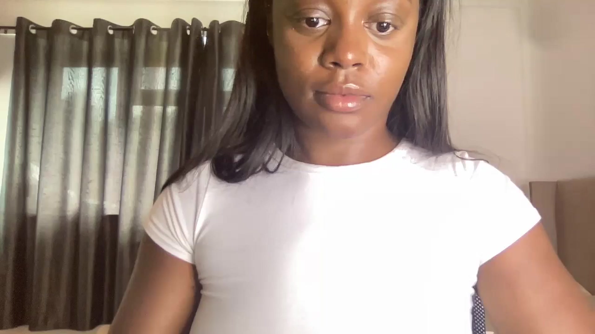 Gallery image thumbnail from SweetXEbony1's myfreecams stream on, 06/06/2024, 15:50 image 8 of 20