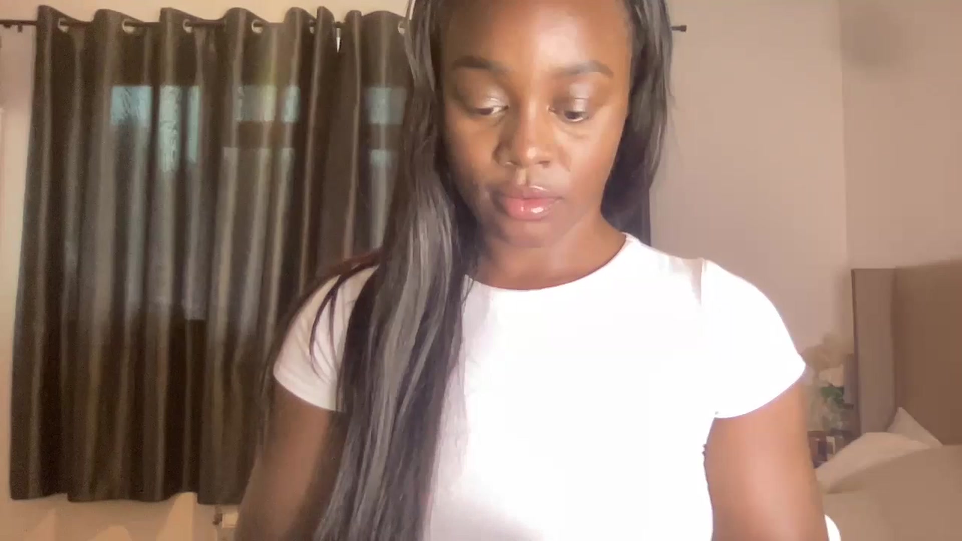 Gallery image thumbnail from SweetXEbony1's myfreecams stream on, 06/06/2024, 19:51 image 5 of 20