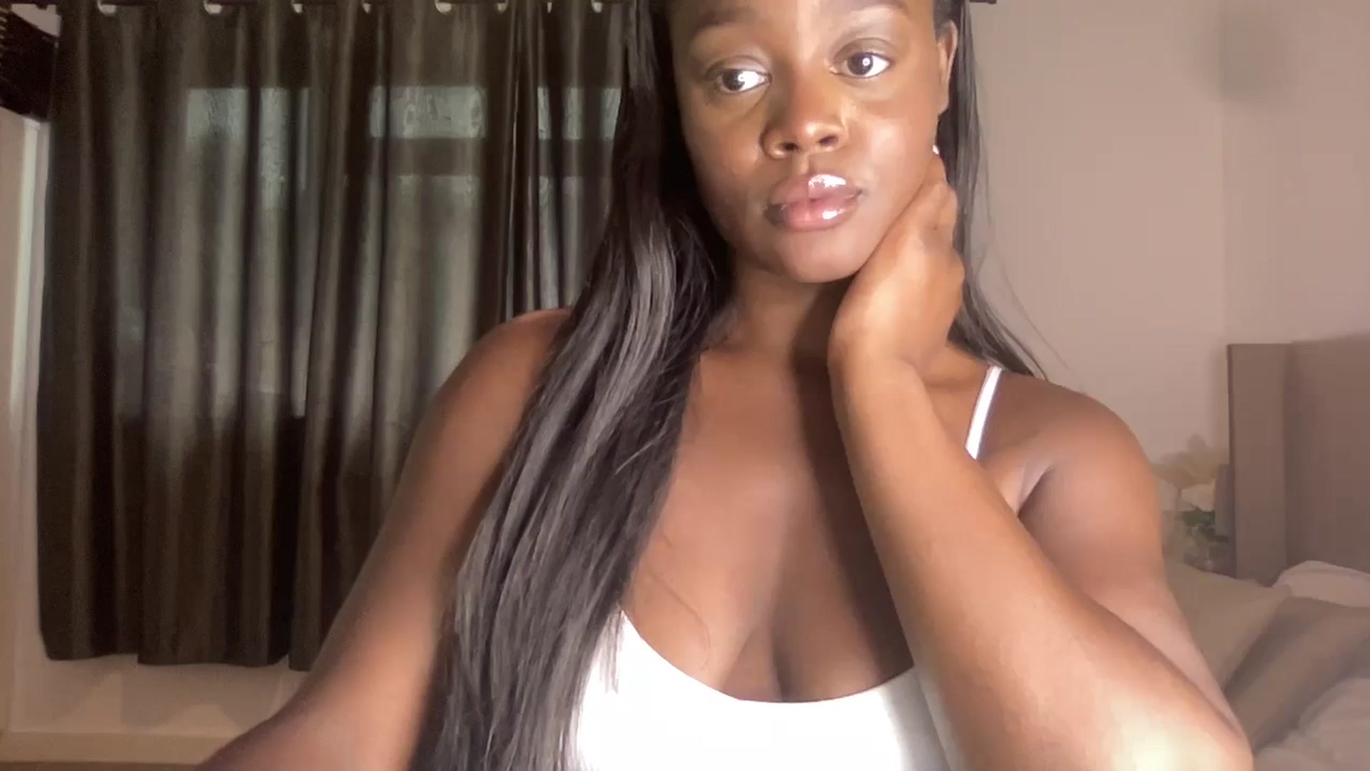 Gallery image thumbnail from SweetXEbony1's myfreecams stream on, 06/11/2024, 16:15 image 11 of 20