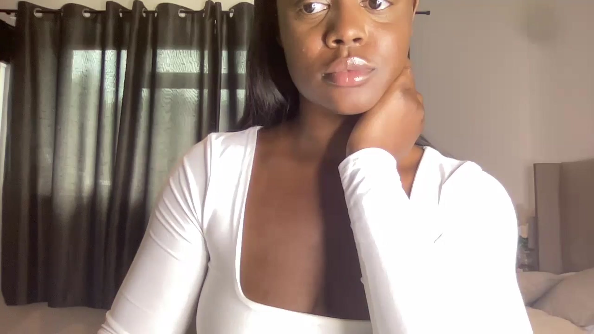 Gallery image thumbnail from SweetXEbony1's myfreecams stream on, 06/14/2024, 14:54 image 20 of 20