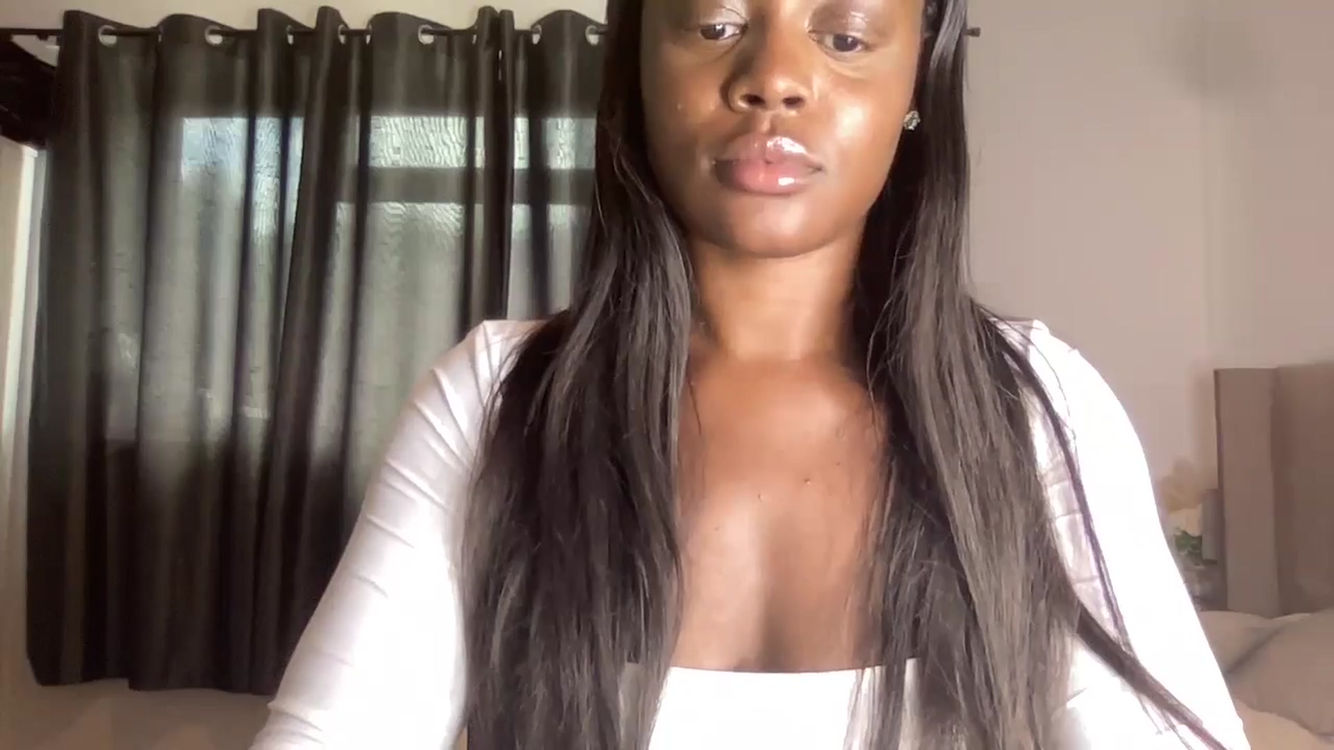 Gallery image thumbnail from SweetXEbony1's myfreecams stream on, 06/14/2024, 14:54 image 11 of 20