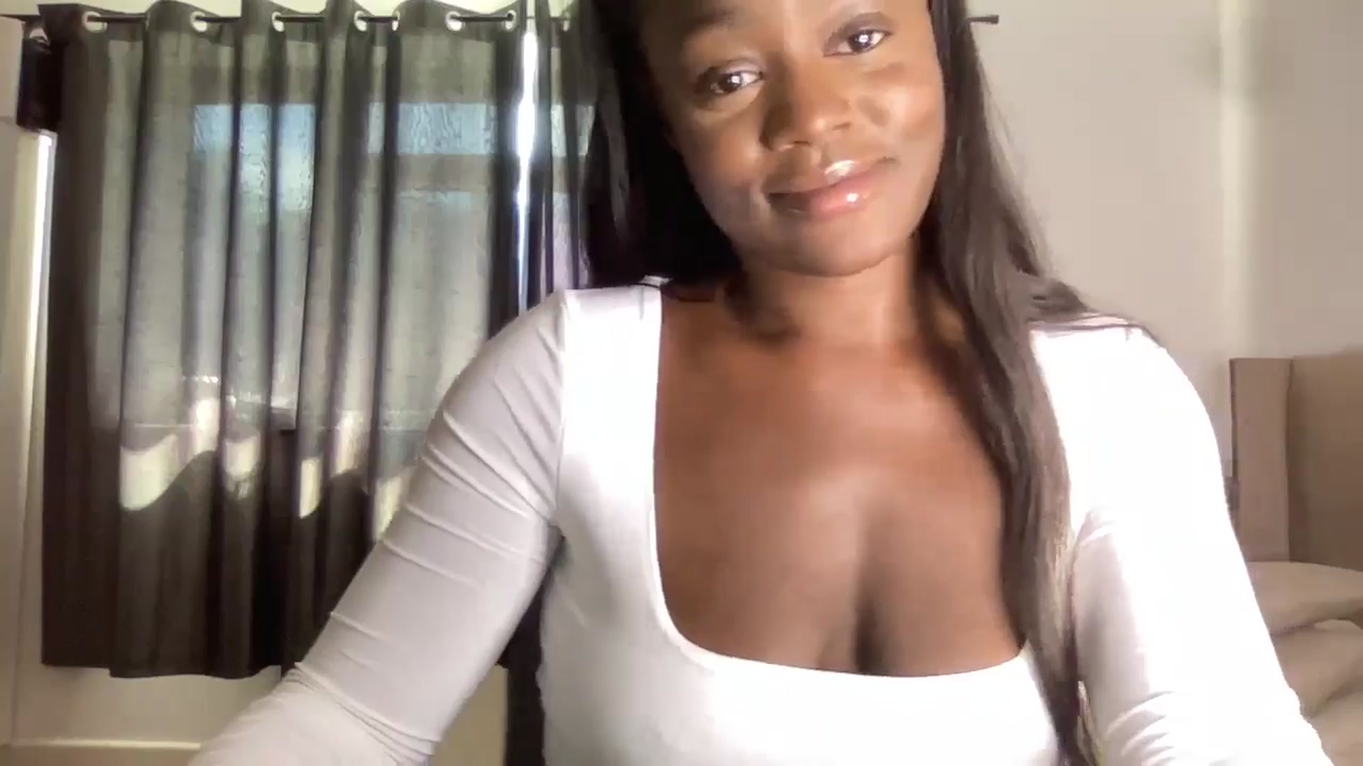 Gallery image thumbnail from SweetXEbony1's myfreecams stream on, 07/19/2024, 13:37 image 6 of 20