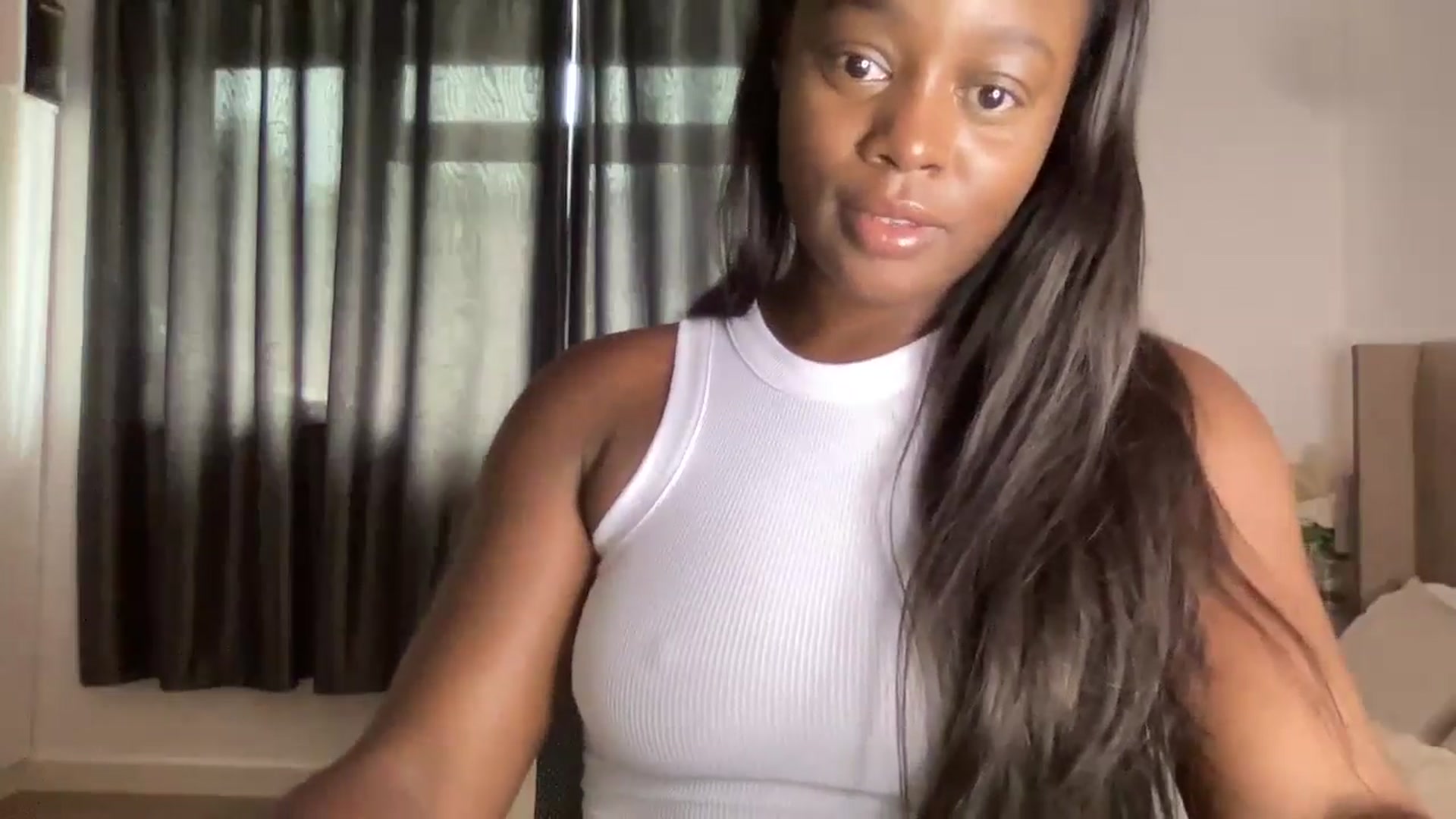 Gallery image thumbnail from SweetXEbony1's myfreecams stream on, 07/24/2024, 08:48 image 10 of 20