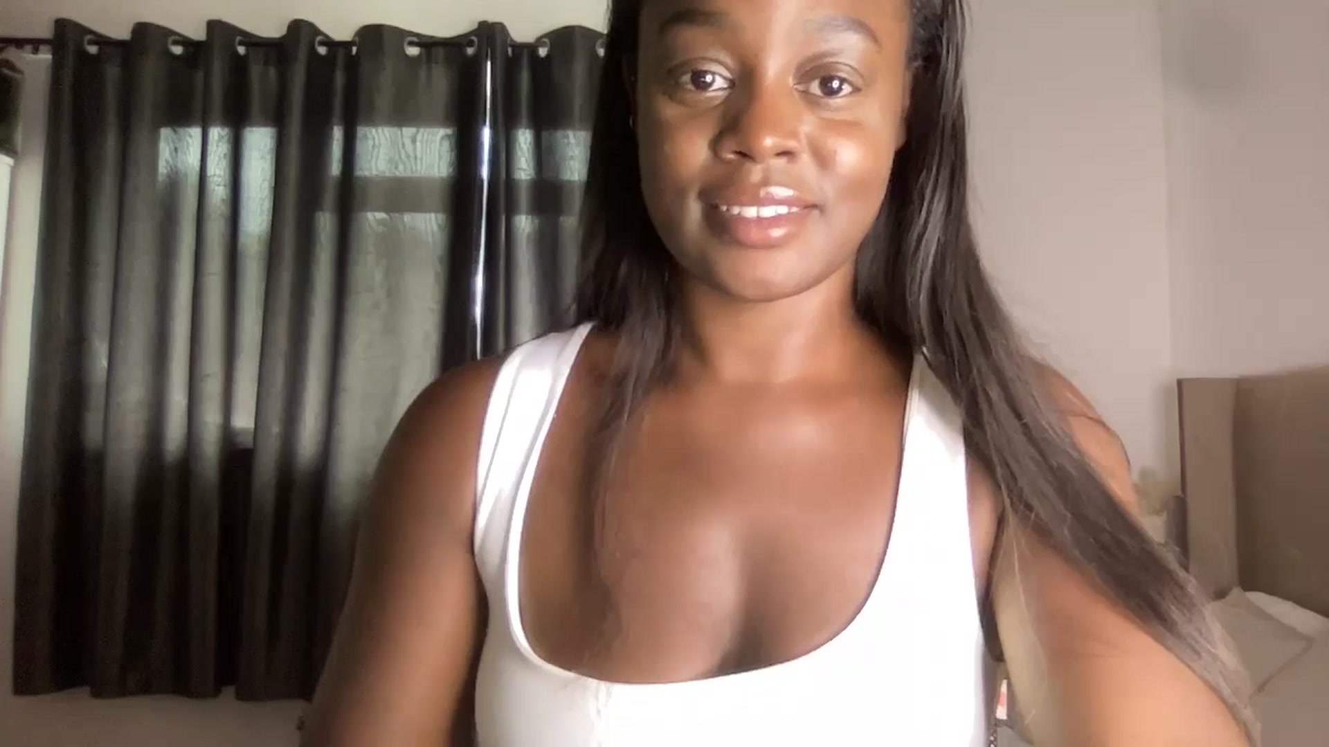 Gallery image thumbnail from SweetXEbony1's myfreecams stream on, 07/24/2024, 15:13 image 5 of 20