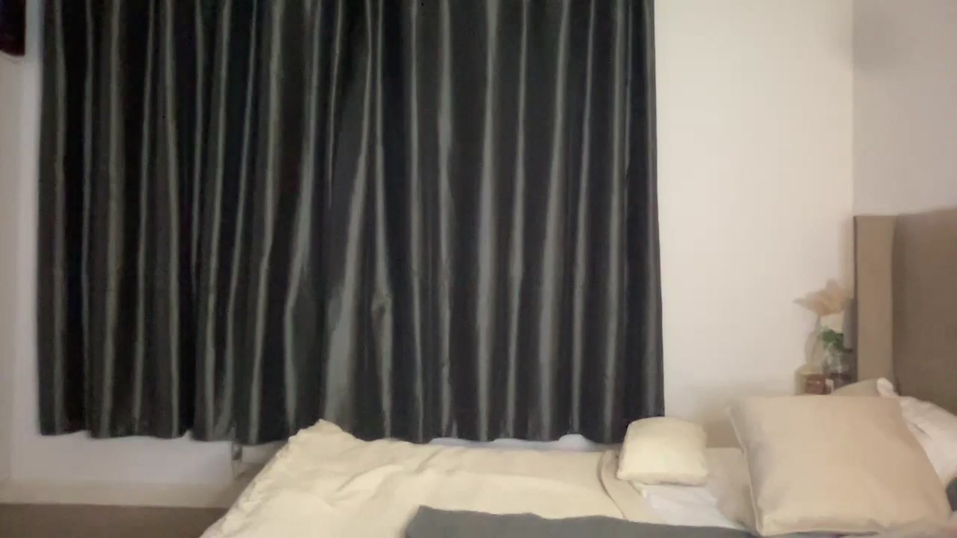 Gallery image thumbnail from SweetXEbony1's myfreecams stream on, 08/05/2024, 21:18 image 4 of 20