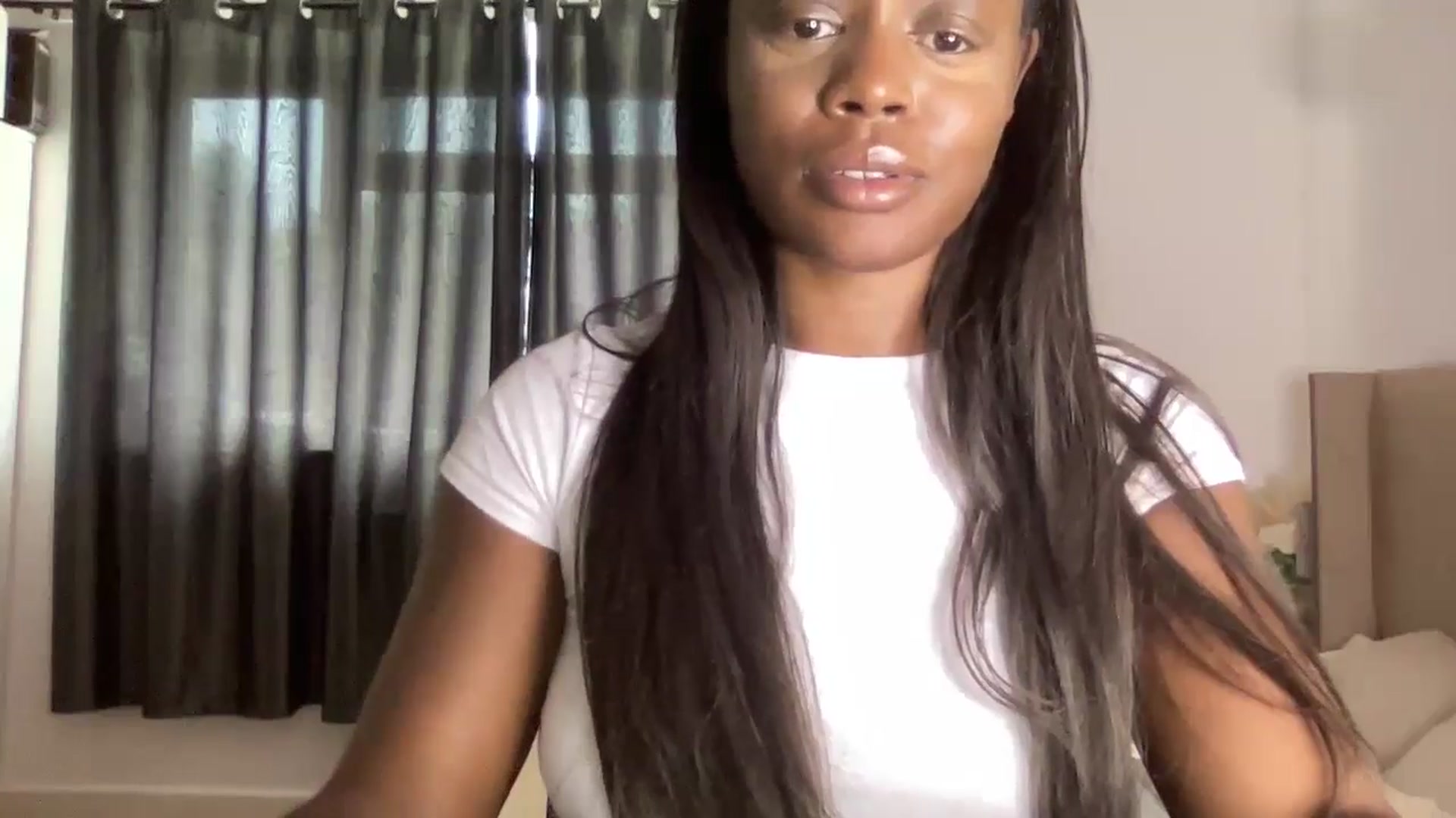 Gallery image thumbnail from SweetXEbony1's myfreecams stream on, 08/13/2024, 11:18 image 14 of 20