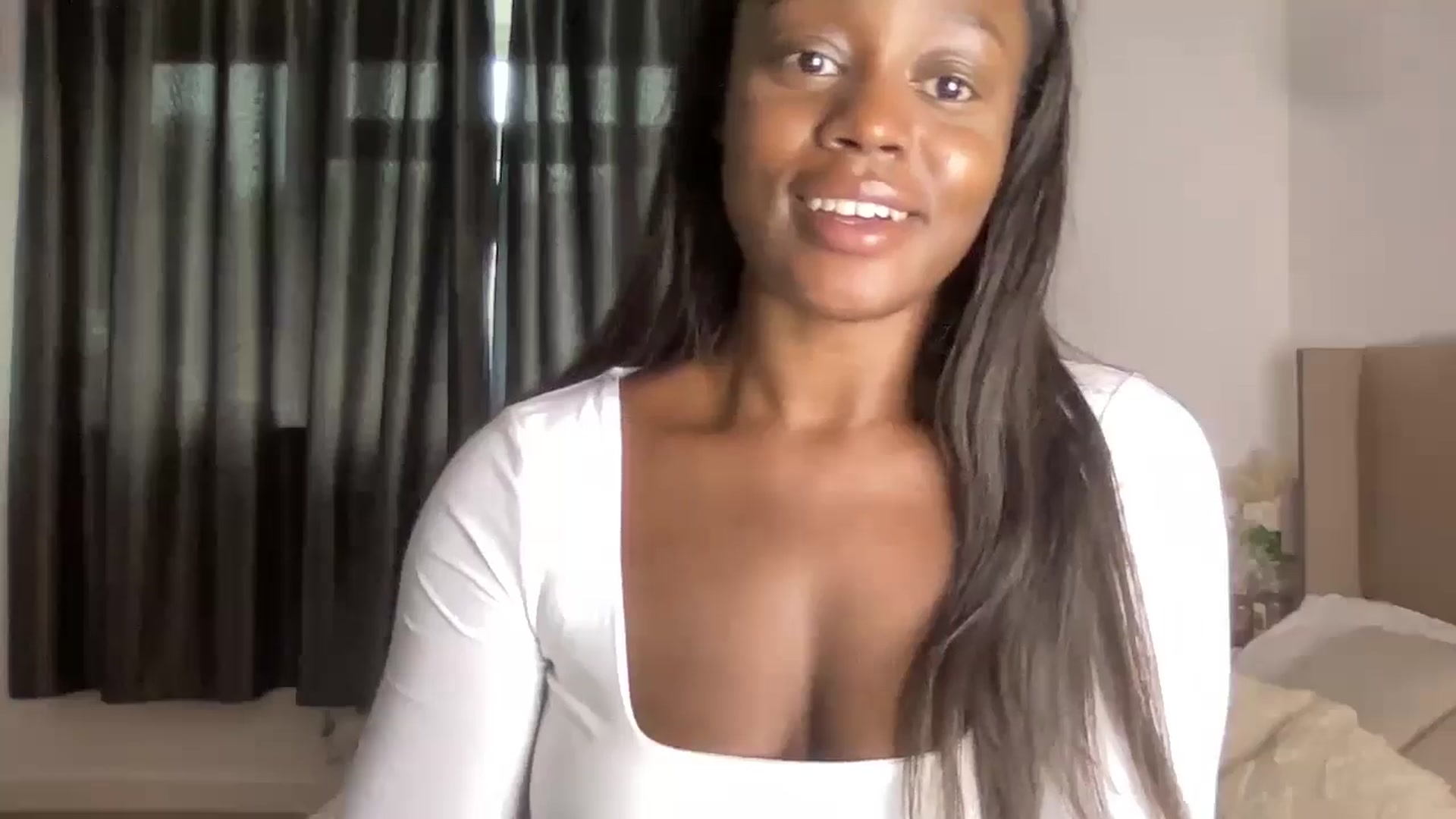 Gallery image thumbnail from SweetXEbony1's myfreecams stream on, 08/14/2024, 15:48 image 12 of 20