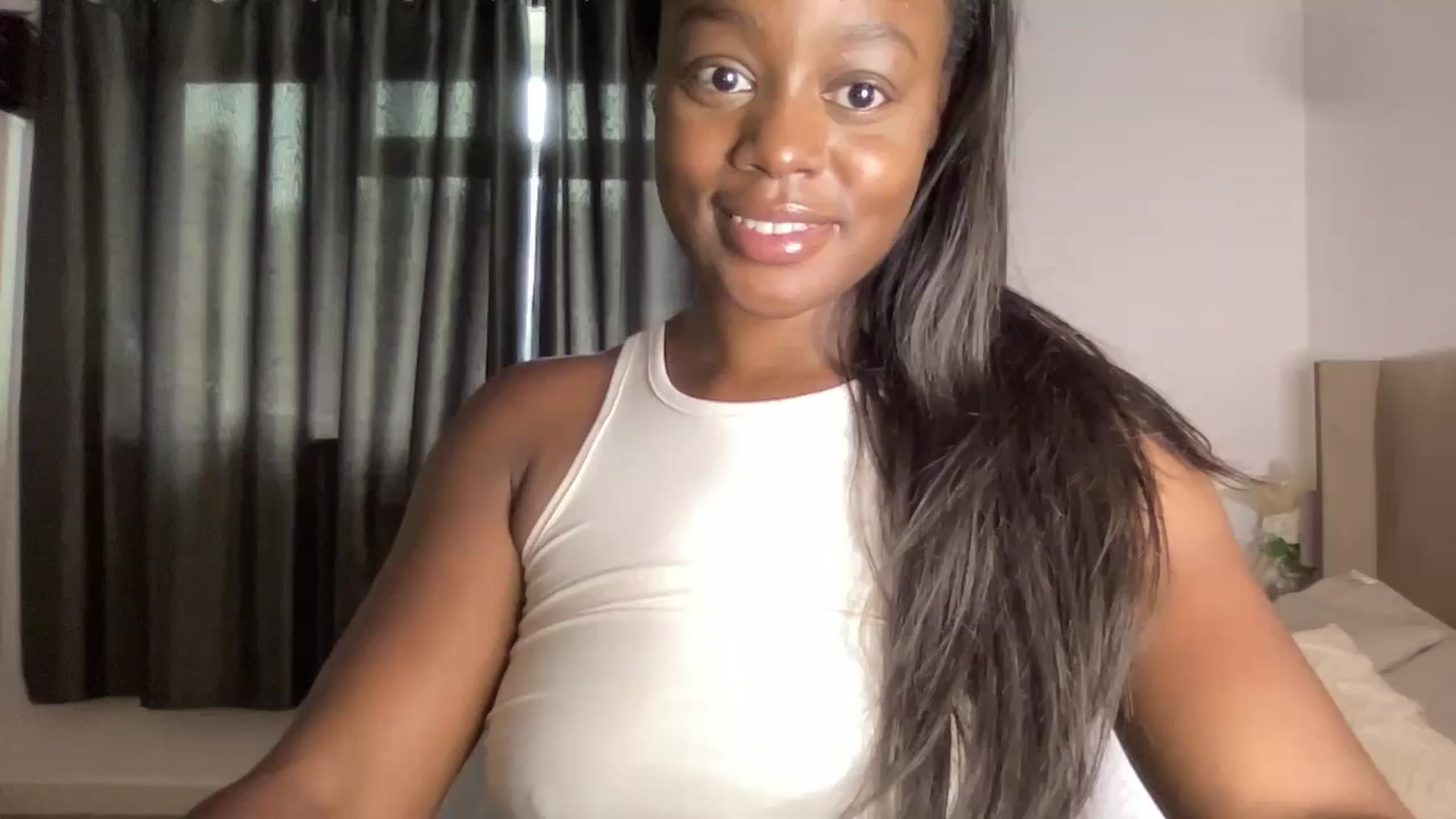 Gallery image thumbnail from SweetXEbony1's myfreecams stream on, 08/21/2024, 15:20 image 7 of 20