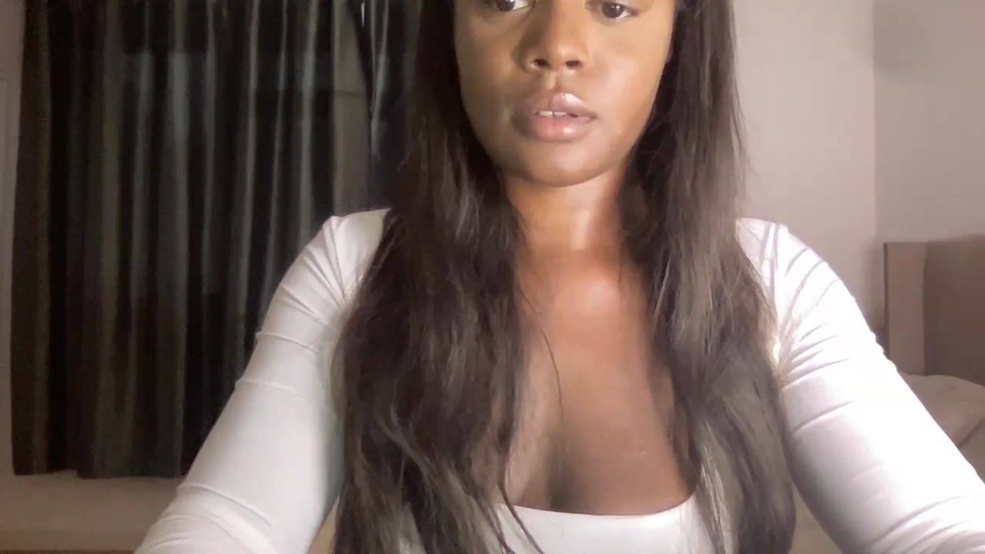 Gallery image thumbnail from SweetXEbony1's myfreecams stream on, 09/23/2024, 06:57 image 17 of 20