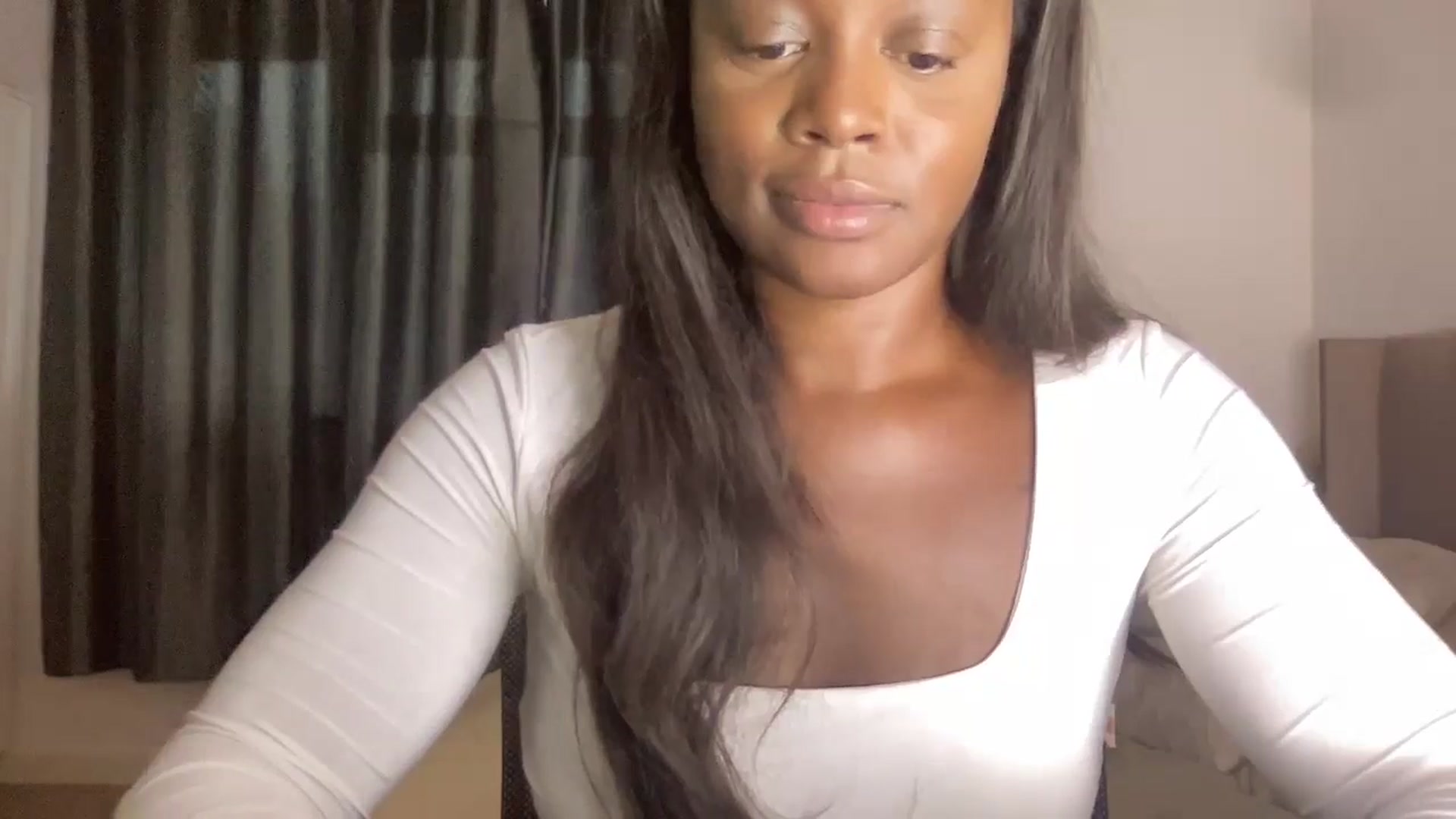 Gallery image thumbnail from SweetXEbony1's myfreecams stream on, 09/23/2024, 08:08 image 19 of 20