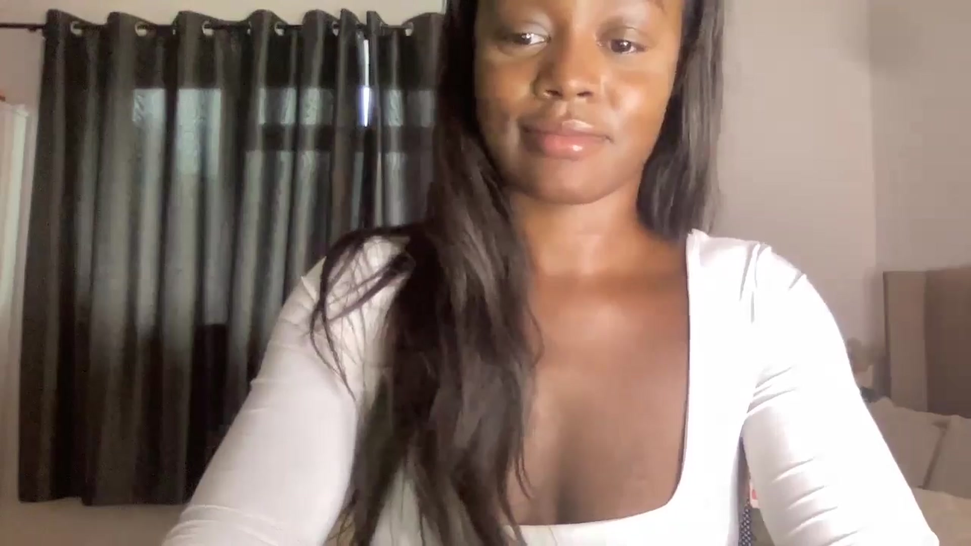Gallery image thumbnail from SweetXEbony1's myfreecams stream on, 09/23/2024, 09:53 image 7 of 20
