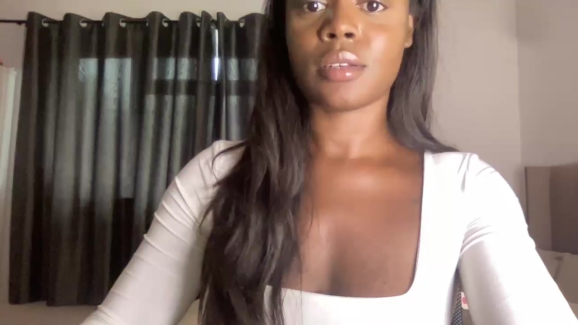 Gallery image thumbnail from SweetXEbony1's myfreecams stream on, 09/23/2024, 09:53 image 18 of 20