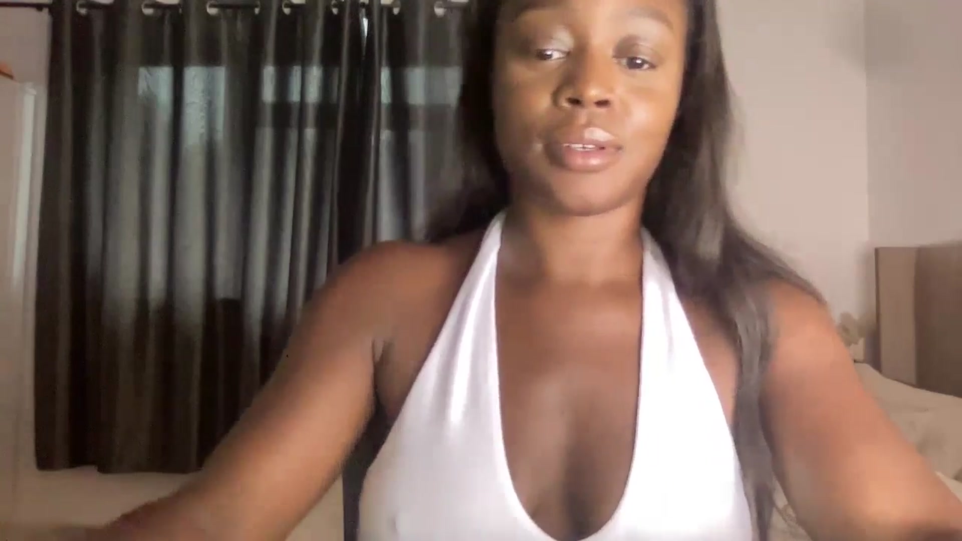 Gallery image thumbnail from SweetXEbony1's myfreecams stream on, 09/25/2024, 07:58 image 4 of 20