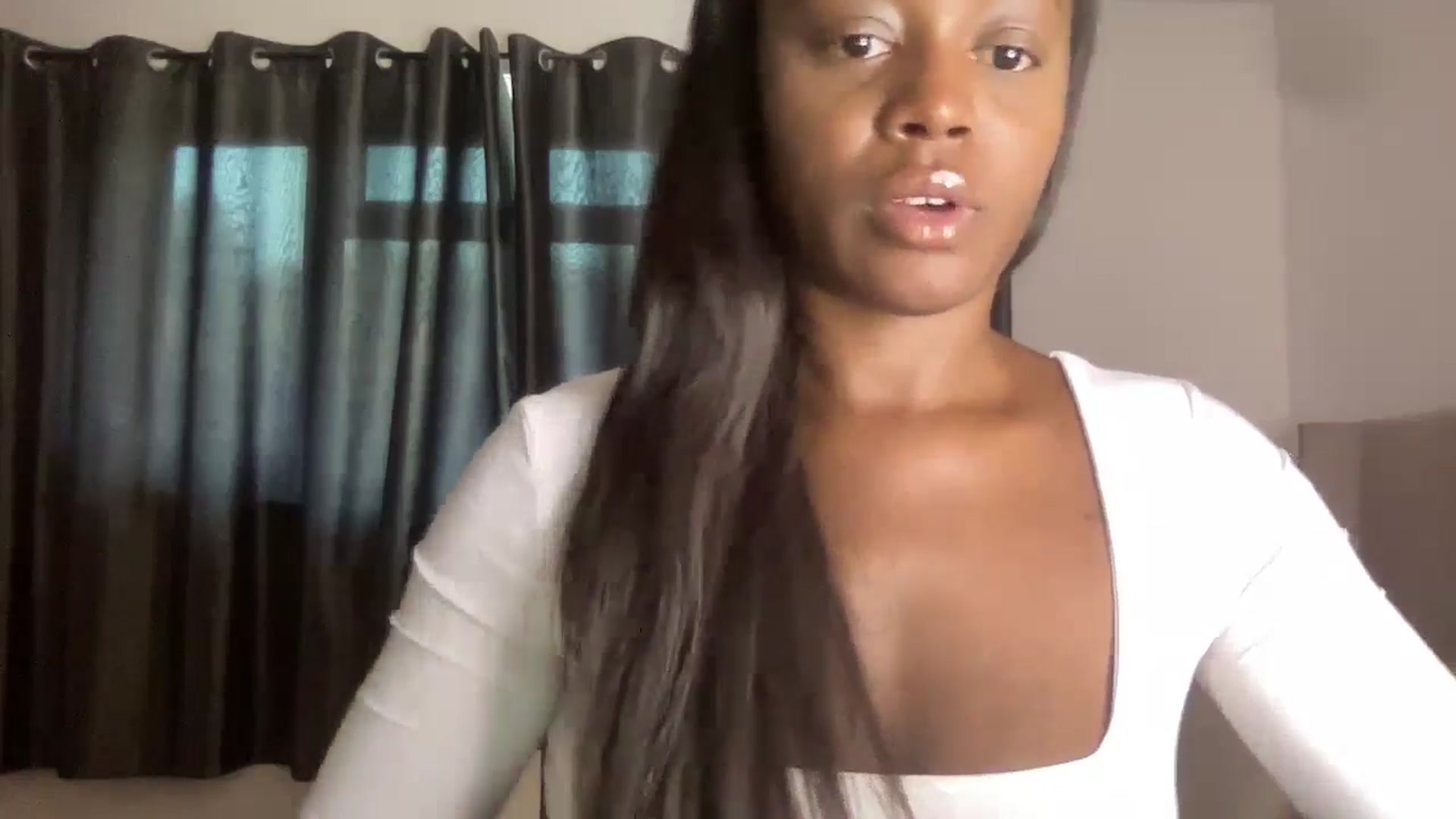 Gallery image thumbnail from SweetXEbony1's myfreecams stream on, 10/11/2024, 08:17 image 11 of 20