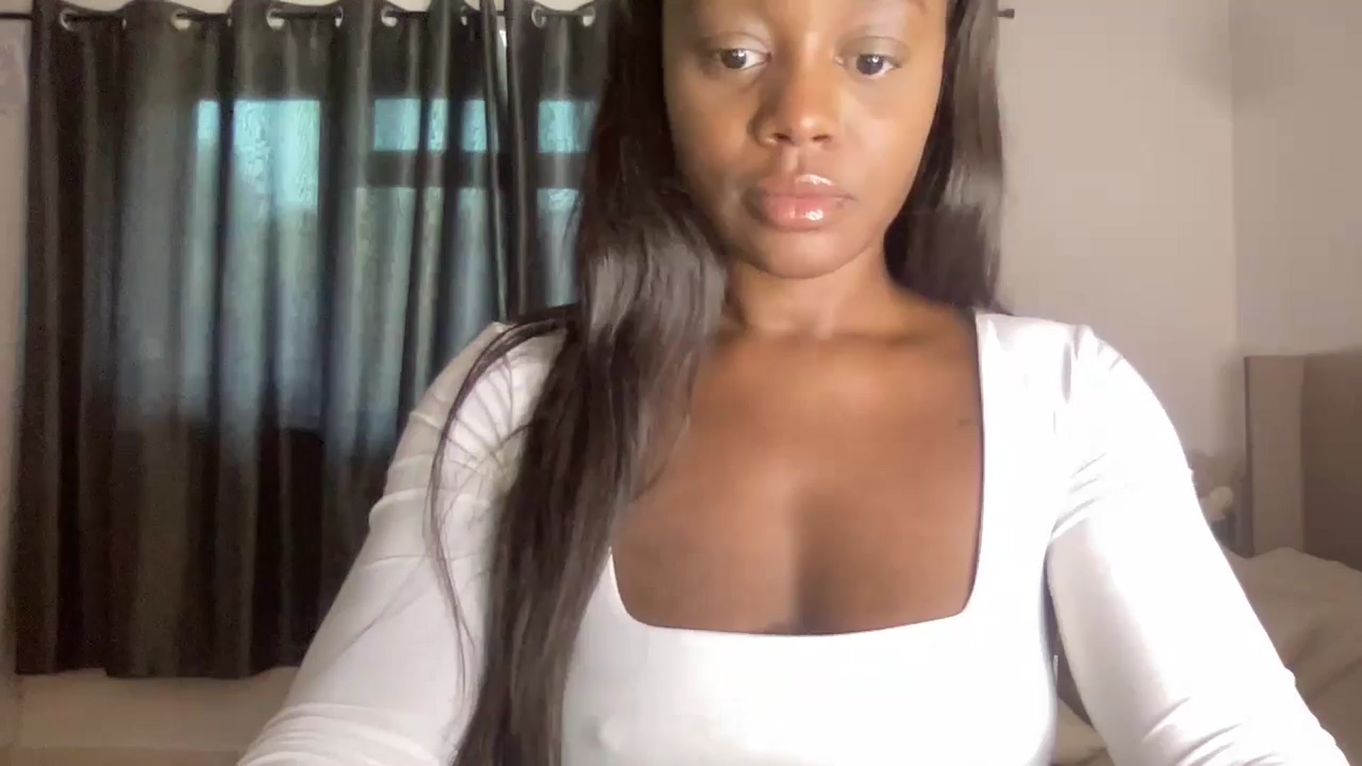 Gallery image thumbnail from SweetXEbony1's myfreecams stream on, 10/11/2024, 08:17 image 7 of 20