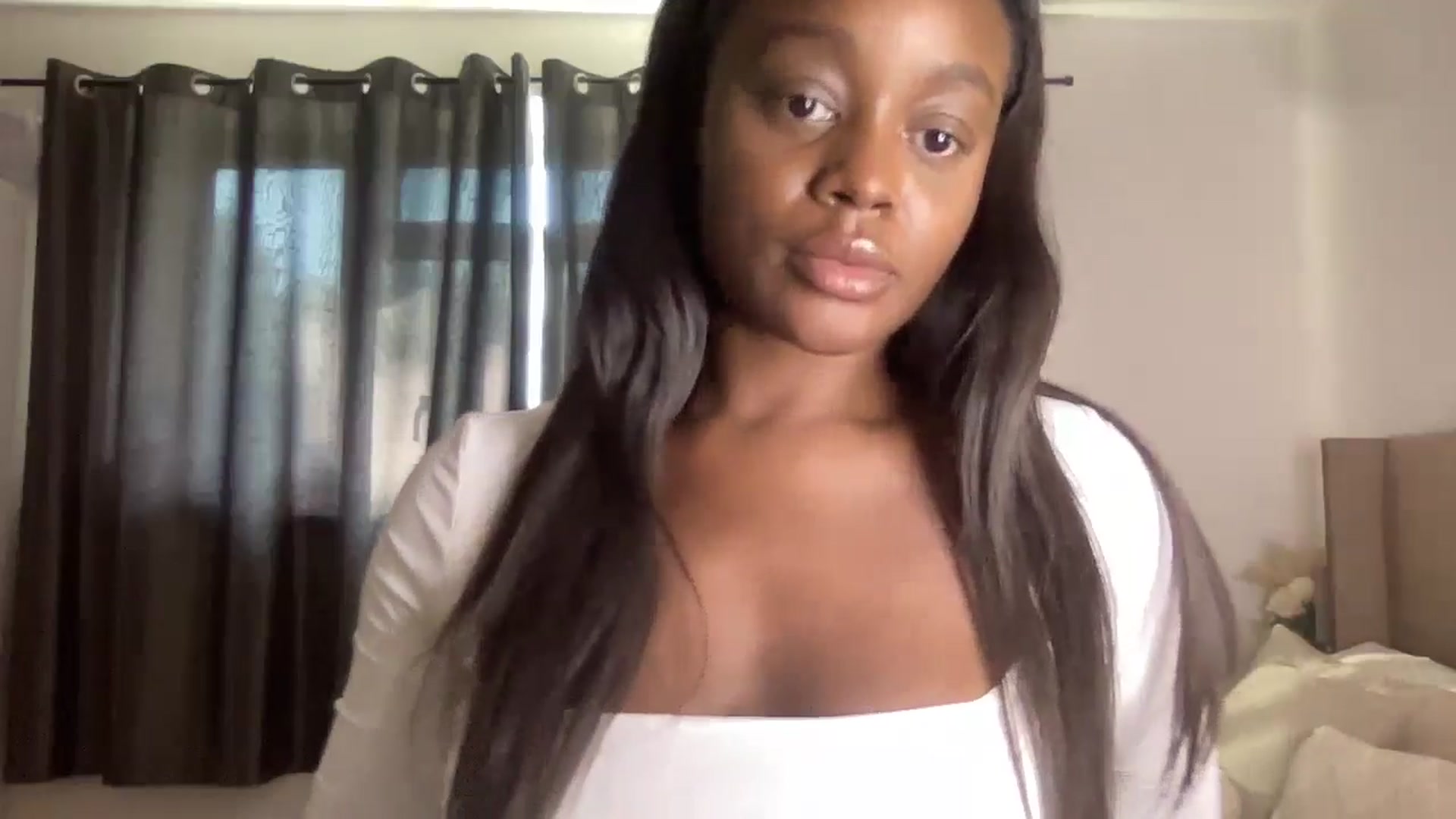 Gallery image thumbnail from SweetXEbony1's myfreecams stream on, 10/11/2024, 12:19 image 5 of 20