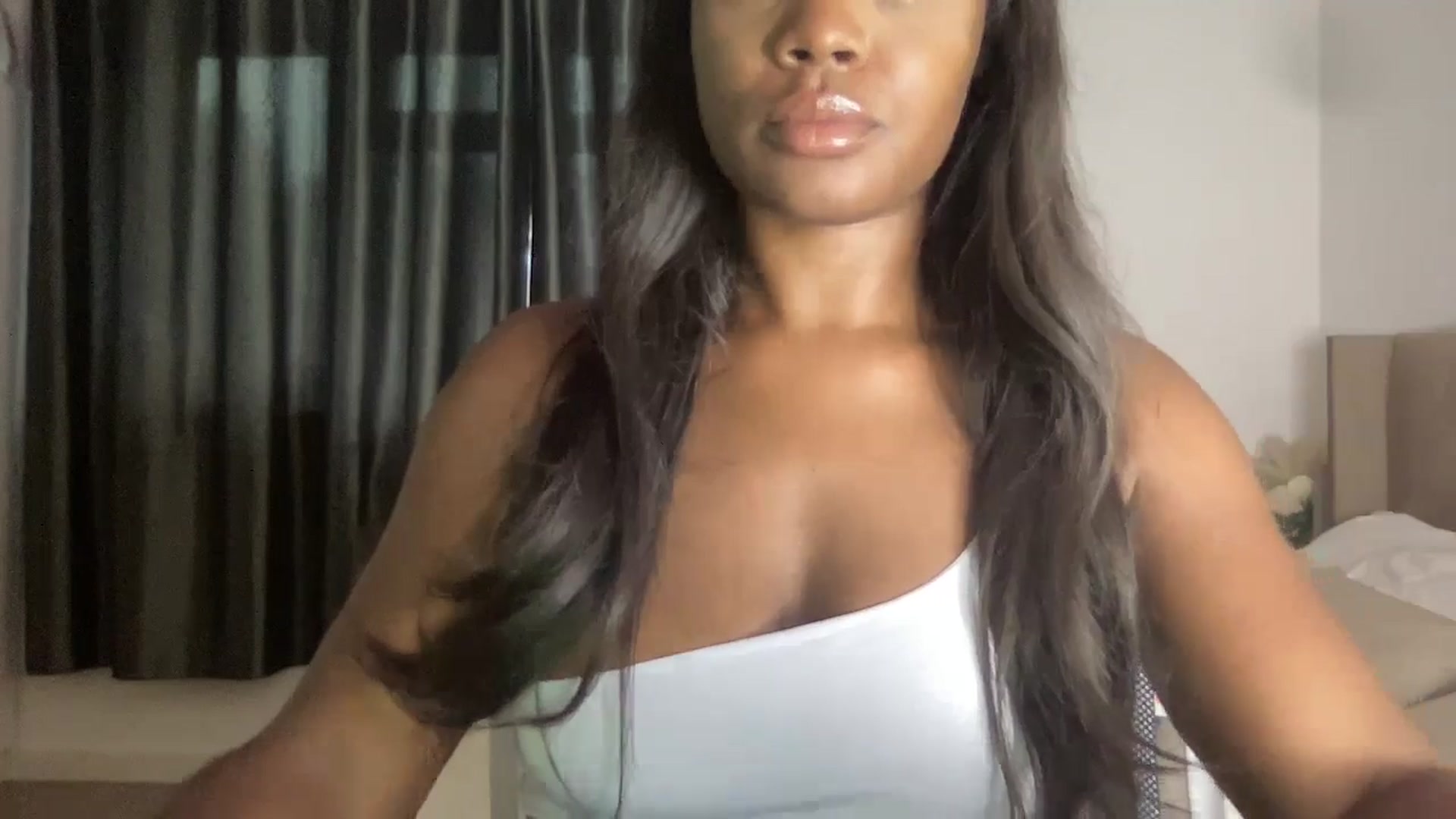 Gallery image thumbnail from SweetXEbony1's myfreecams stream on, 11/01/2024, 08:38 image 5 of 20
