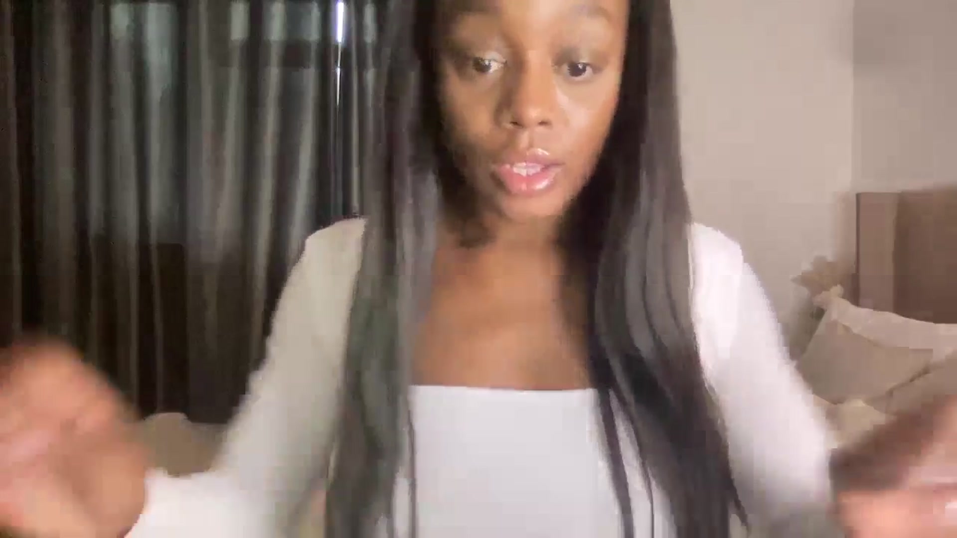Gallery image thumbnail from SweetXEbony1's myfreecams stream on, 11/06/2024, 14:23 image 18 of 20