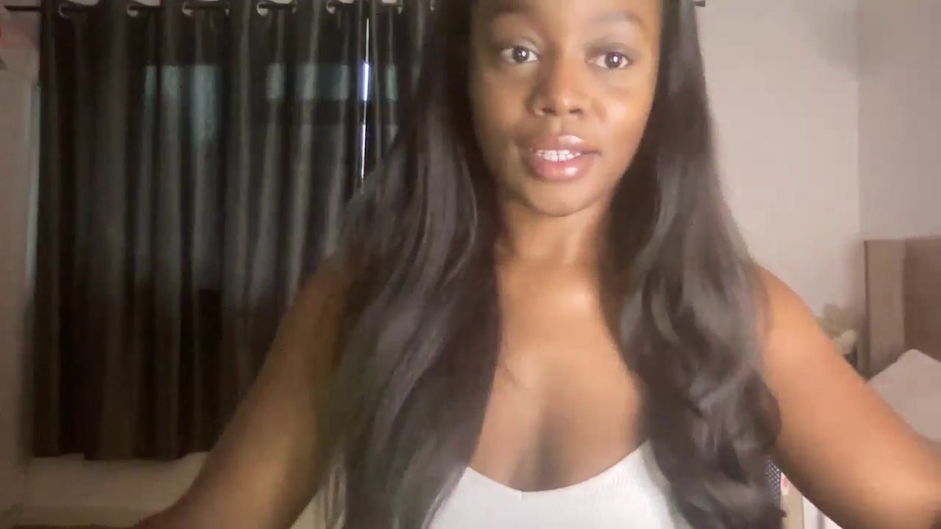Gallery image thumbnail from SweetXEbony1's myfreecams stream on, 11/11/2024, 08:40 image 2 of 20