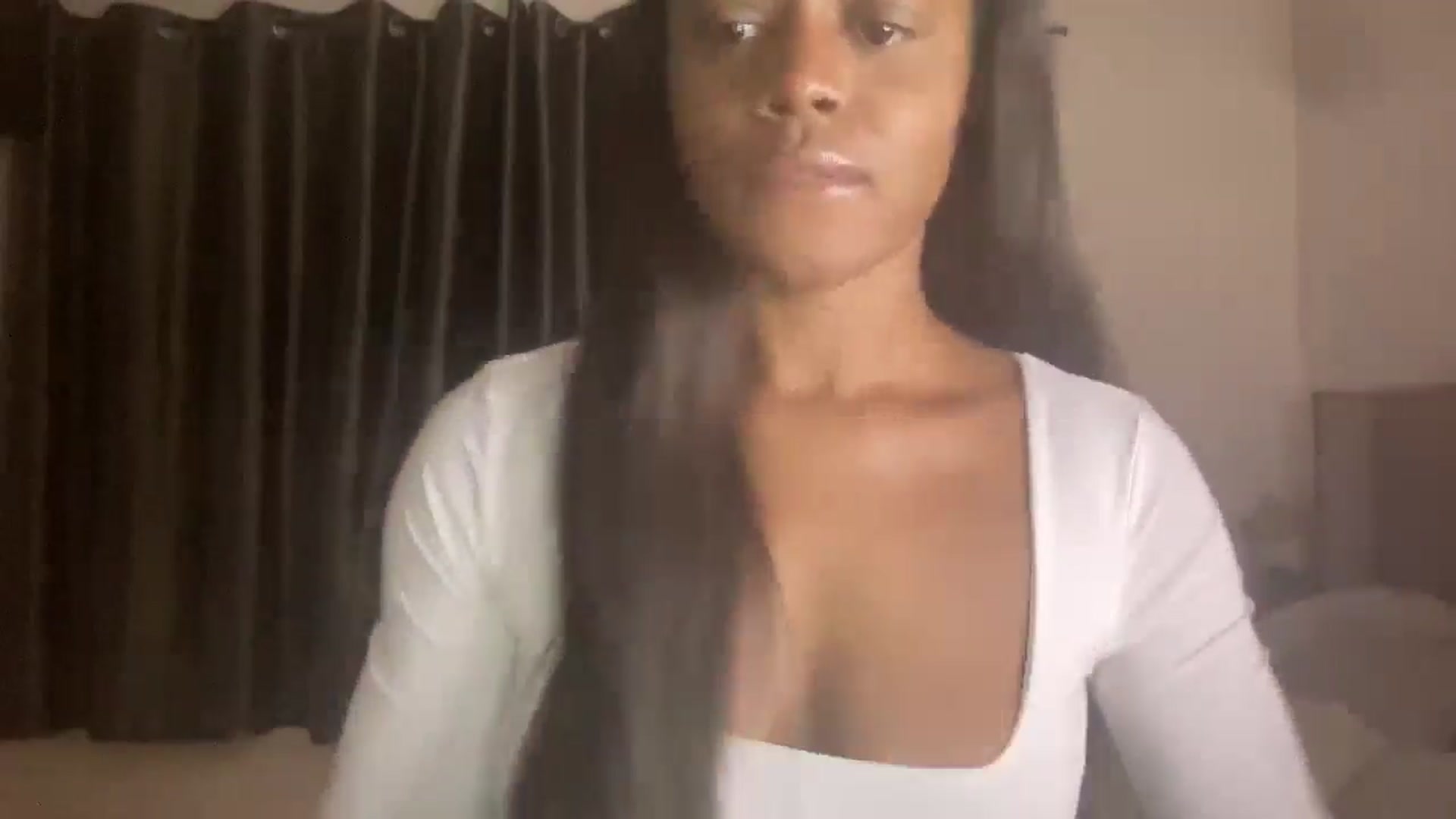 Gallery image thumbnail from SweetXEbony1's myfreecams stream on, 01/20/2025, 06:34 image 17 of 20