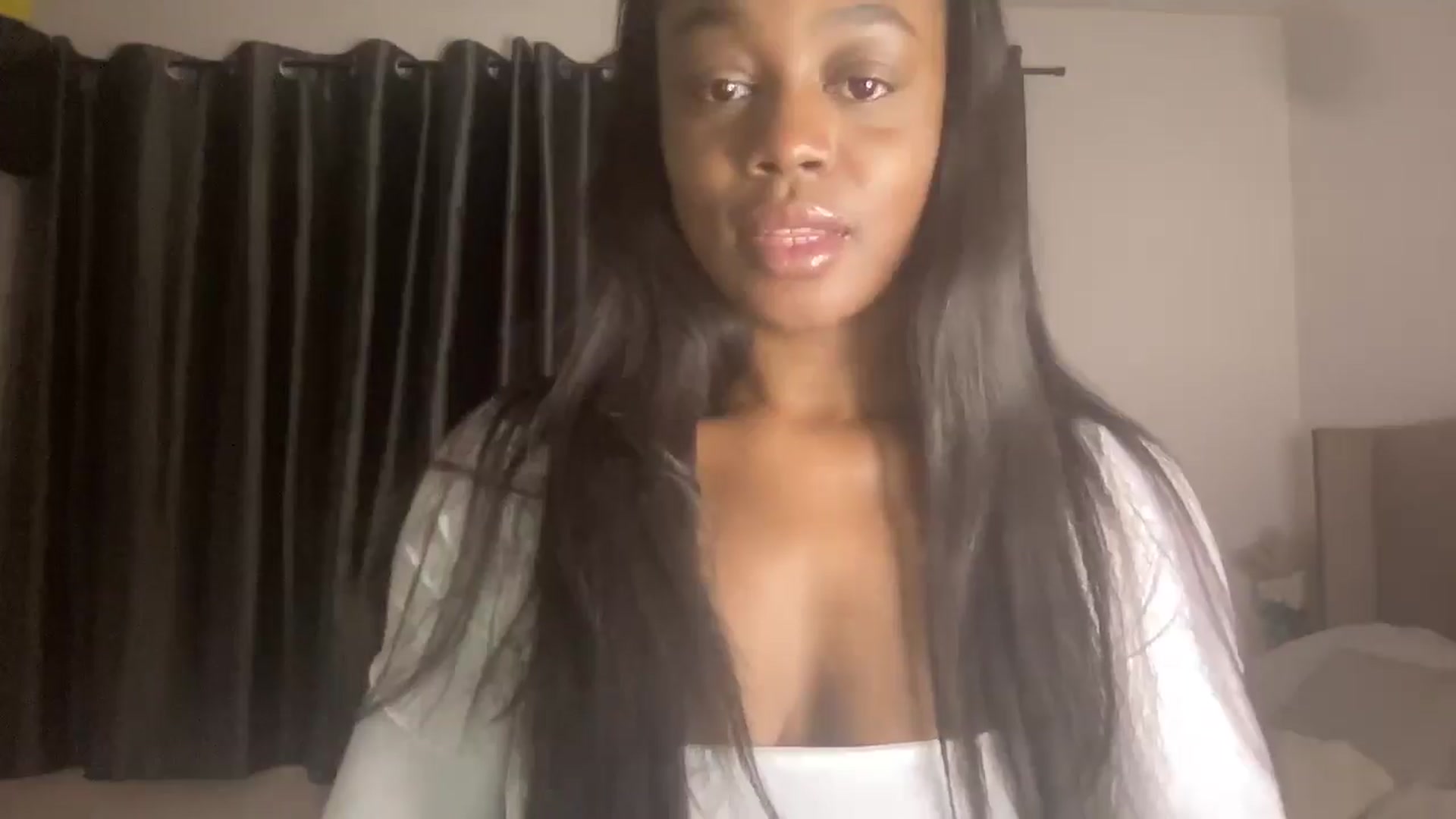 Gallery image thumbnail from SweetXEbony1's myfreecams stream on, 01/20/2025, 06:34 image 4 of 20