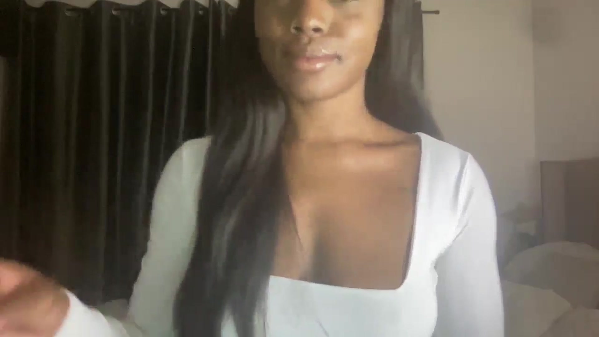 Gallery image thumbnail from SweetXEbony1's myfreecams stream on, 01/20/2025, 06:34 image 18 of 20