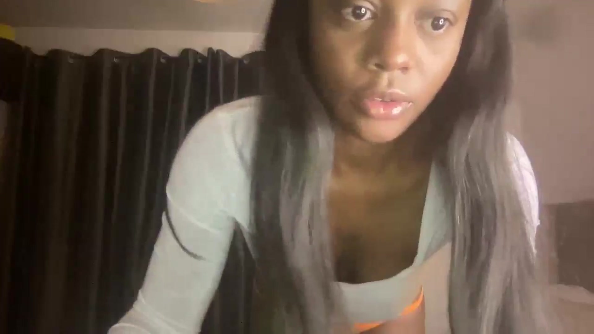 Gallery image thumbnail from SweetXEbony1's myfreecams stream on, 01/20/2025, 06:34 image 12 of 20