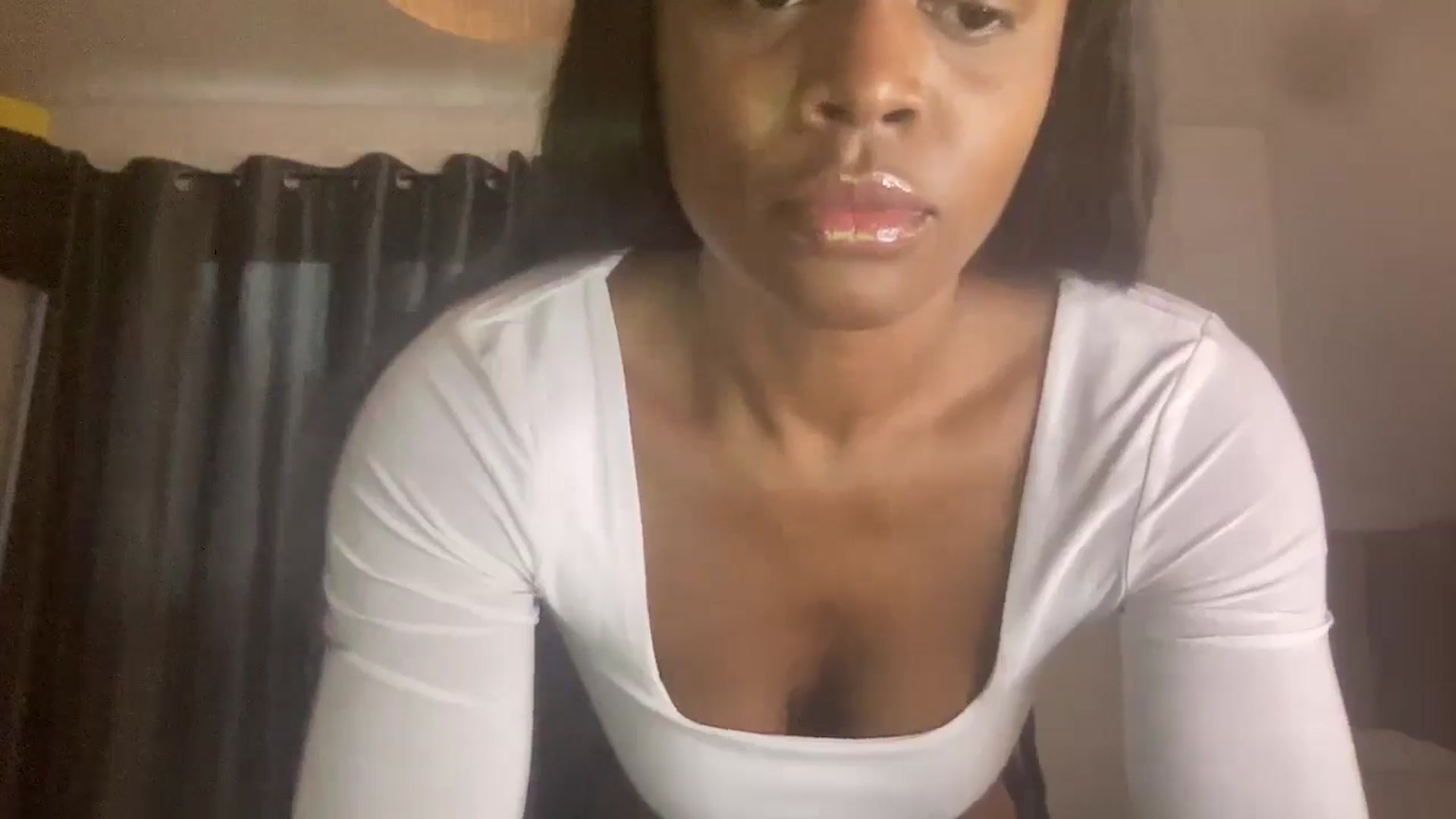 Gallery image thumbnail from SweetXEbony1's myfreecams stream on, 01/20/2025, 09:44 image 12 of 20