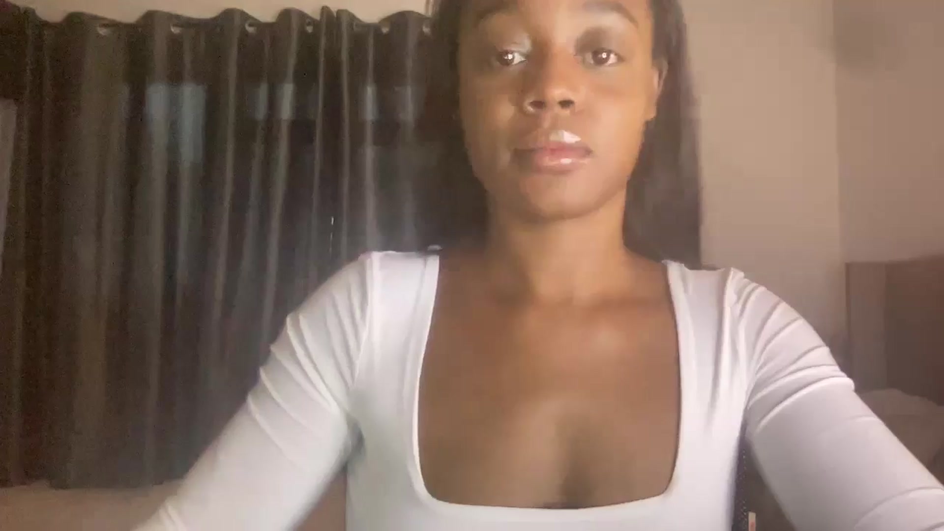 Gallery image thumbnail from SweetXEbony1's myfreecams stream on, 01/20/2025, 09:44 image 10 of 20