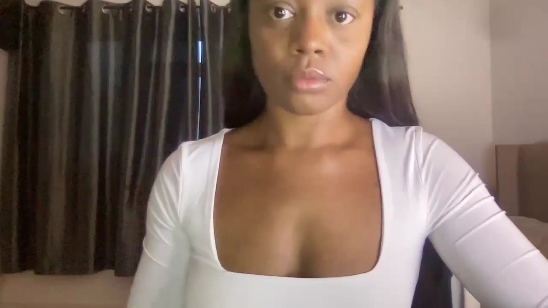 Gallery image thumbnail from SweetXEbony1's myfreecams stream on, 01/22/2025, 08:25 image 10 of 20