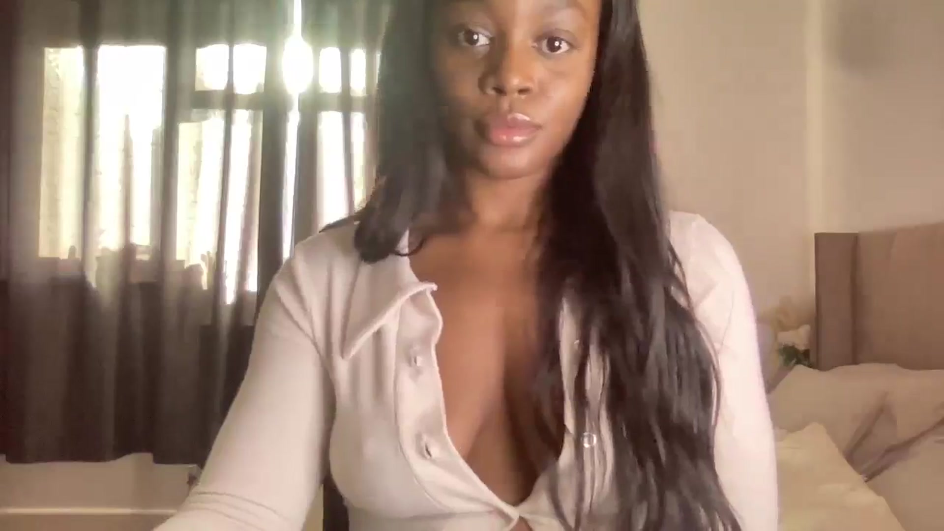 Gallery image thumbnail from SweetXEbony1's myfreecams stream on, 02/03/2025, 13:43 image 15 of 20