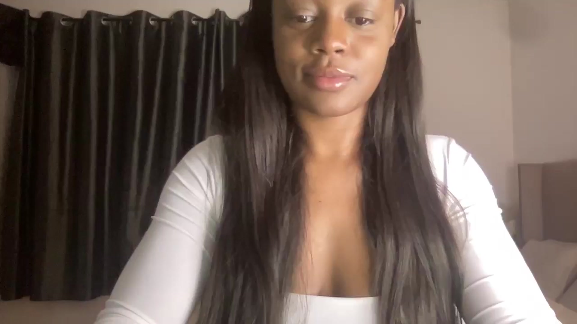 Gallery image thumbnail from SweetXEbony1's myfreecams stream on, 02/10/2025, 07:26 image 13 of 20