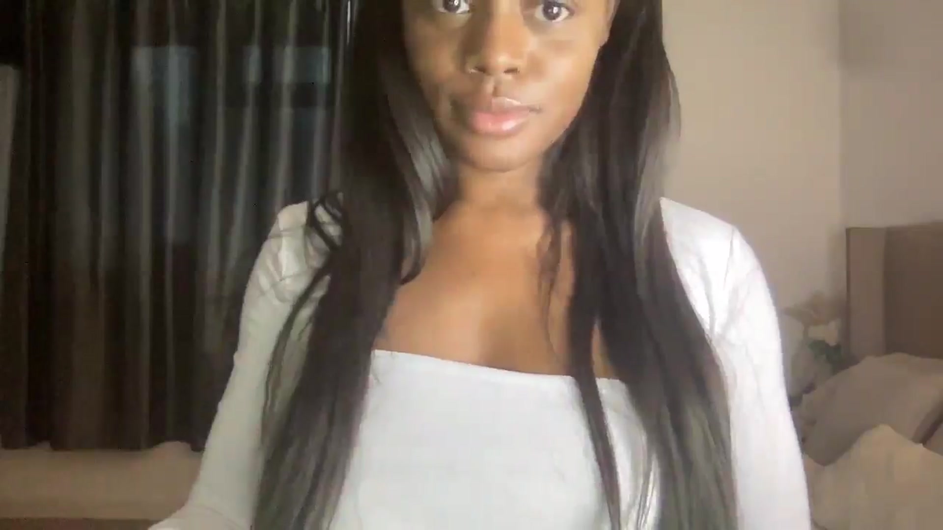 Gallery image thumbnail from SweetXEbony1's myfreecams stream on, 02/10/2025, 09:46 image 11 of 20