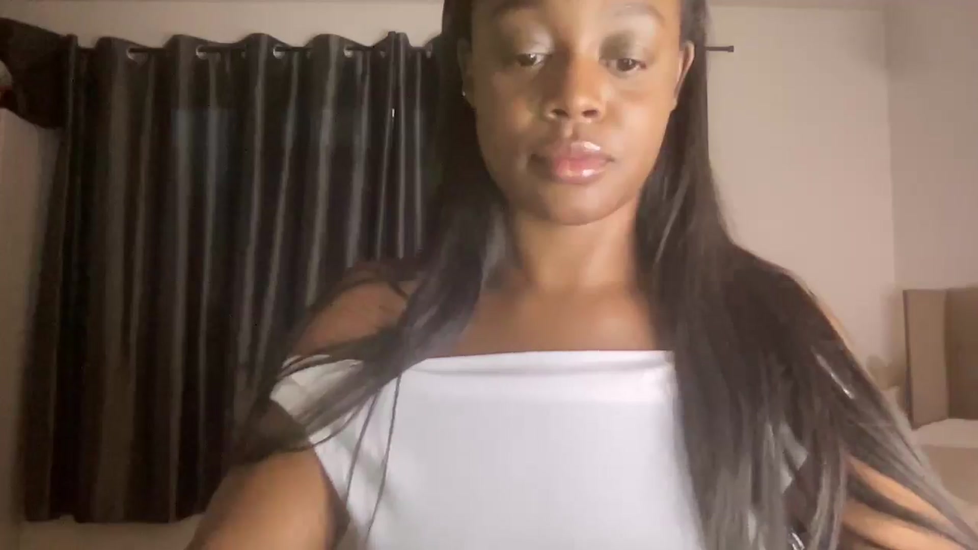 Gallery image thumbnail from SweetXEbony1's myfreecams stream on, 02/11/2025, 08:46 image 13 of 20