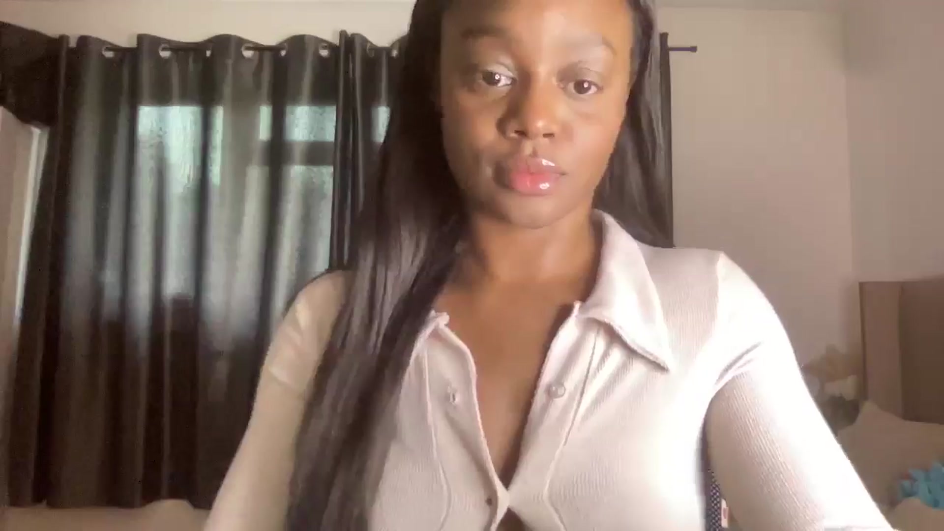 Gallery image thumbnail from SweetXEbony1's myfreecams stream on, 02/18/2025, 08:35 image 6 of 20