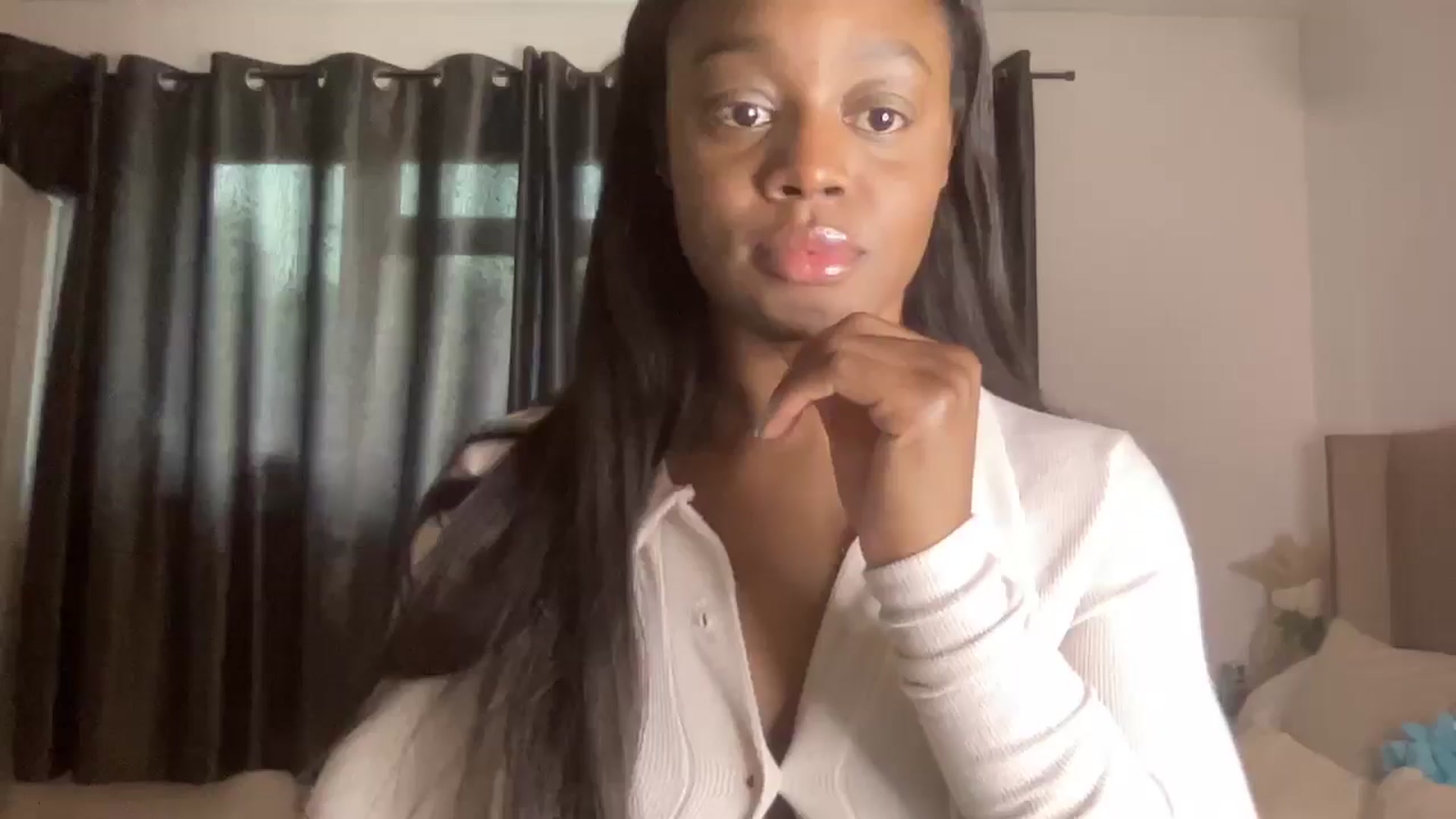 Gallery image thumbnail from SweetXEbony1's myfreecams stream on, 02/18/2025, 08:35 image 3 of 20