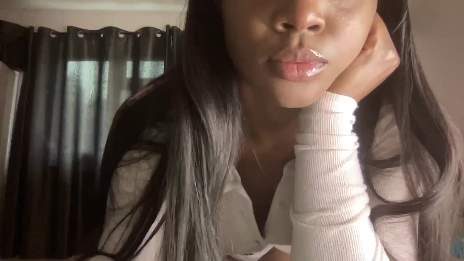 Gallery image thumbnail from SweetXEbony1's myfreecams stream on, 02/18/2025, 08:35 image 14 of 20