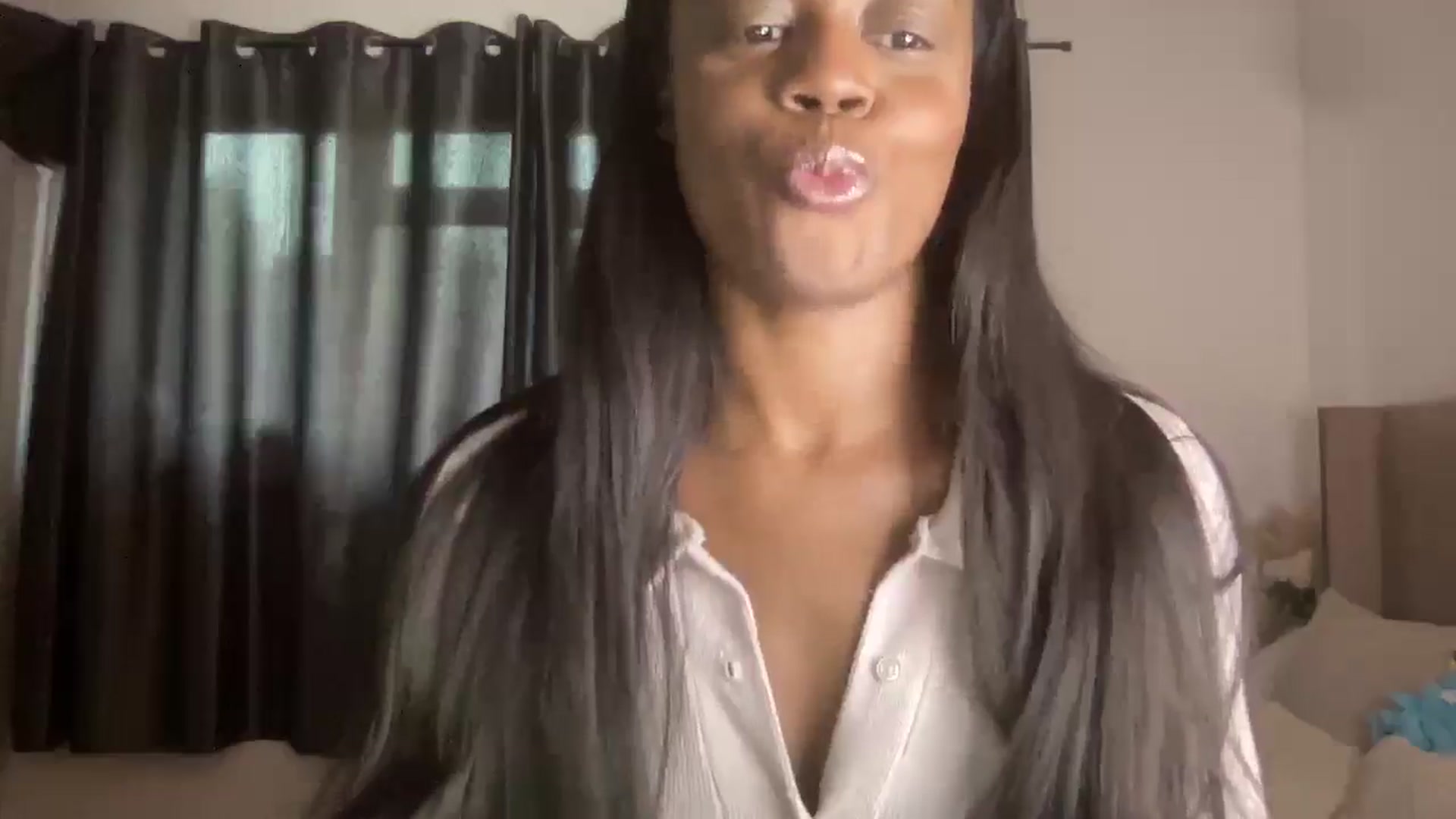 Gallery image thumbnail from SweetXEbony1's myfreecams stream on, 02/18/2025, 08:35 image 17 of 20