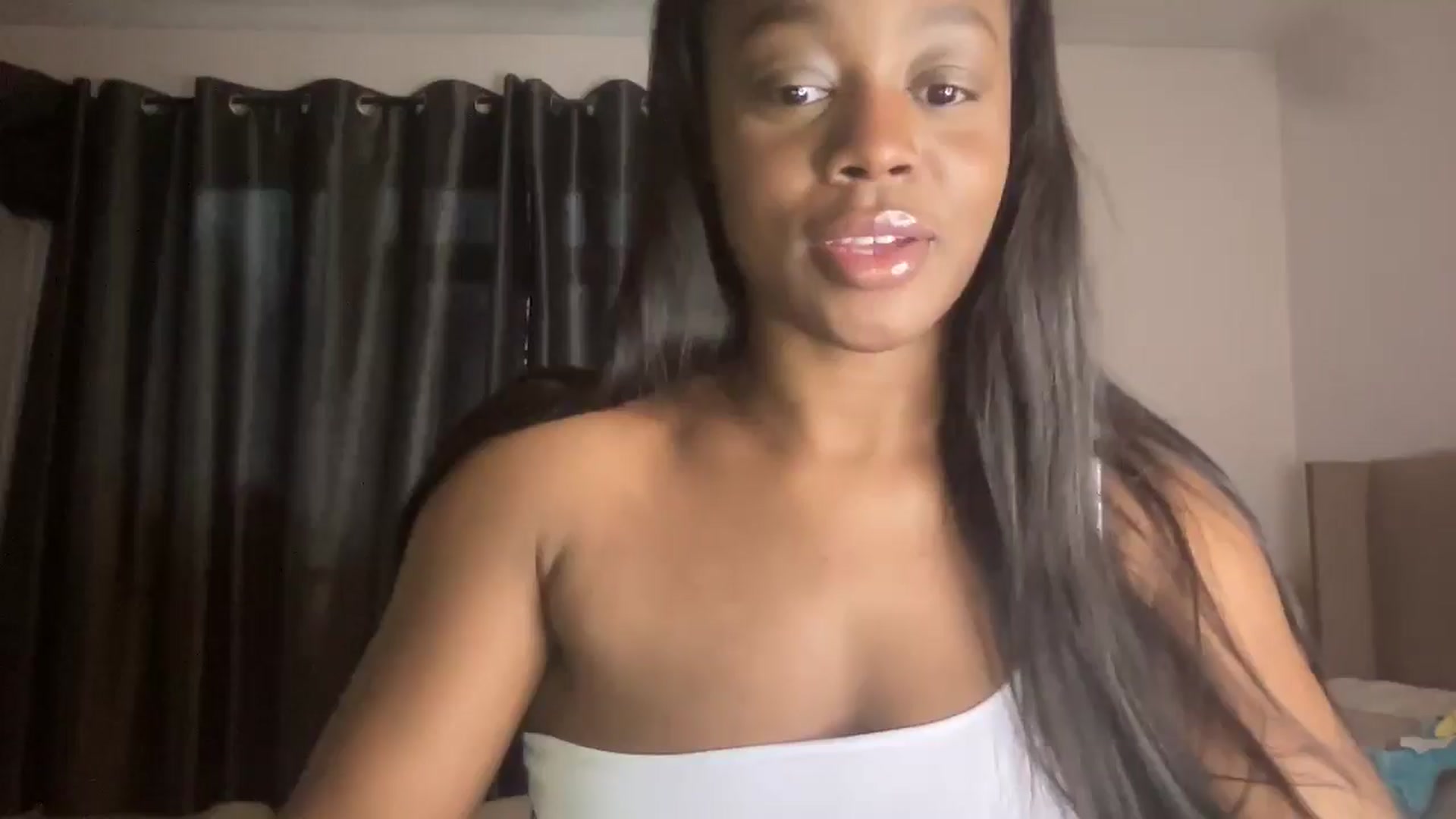Gallery image thumbnail from SweetXEbony1's myfreecams stream on, 02/19/2025, 08:13 image 9 of 20