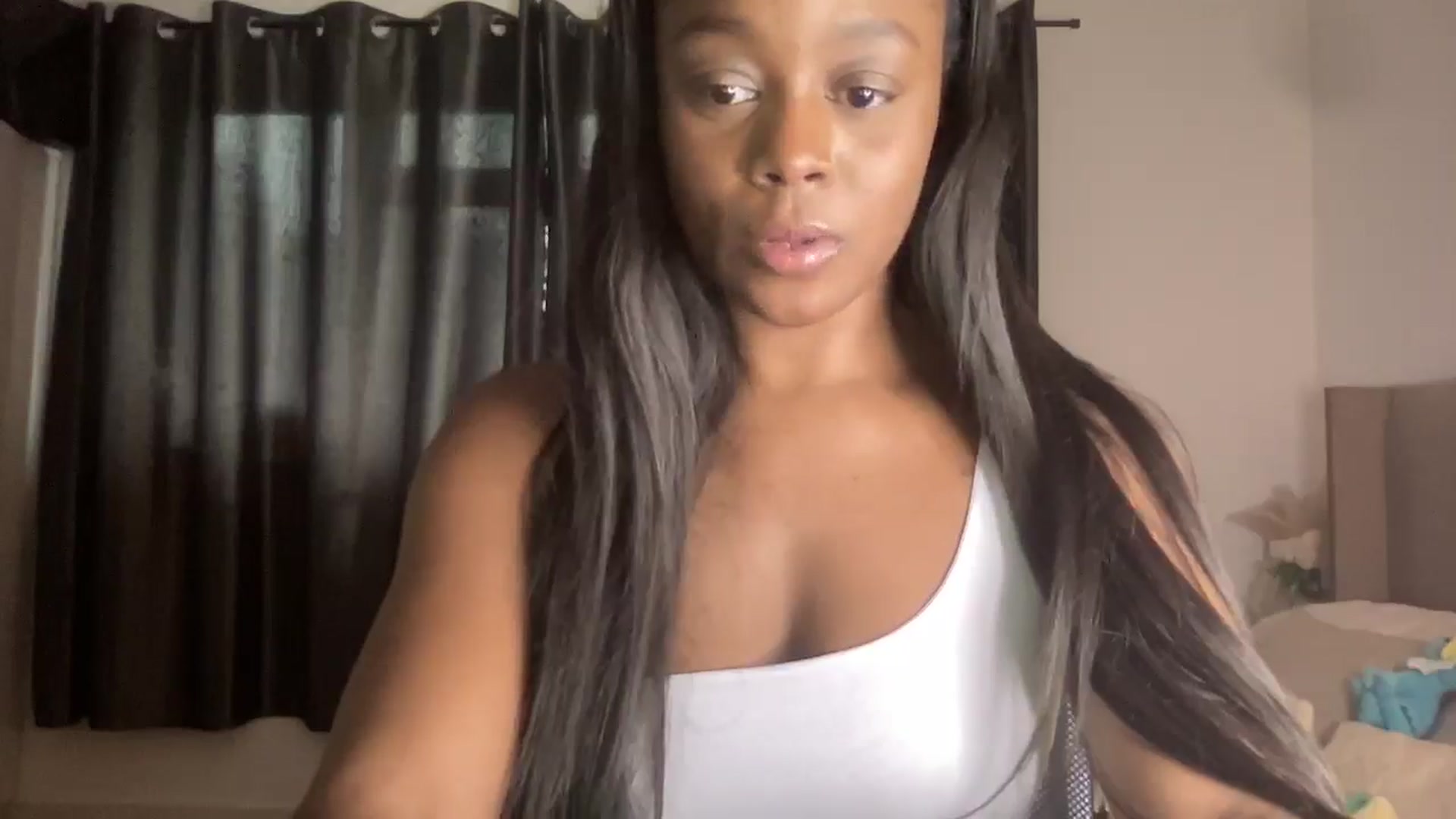 Gallery image thumbnail from SweetXEbony1's myfreecams stream on, 02/19/2025, 13:49 image 12 of 20