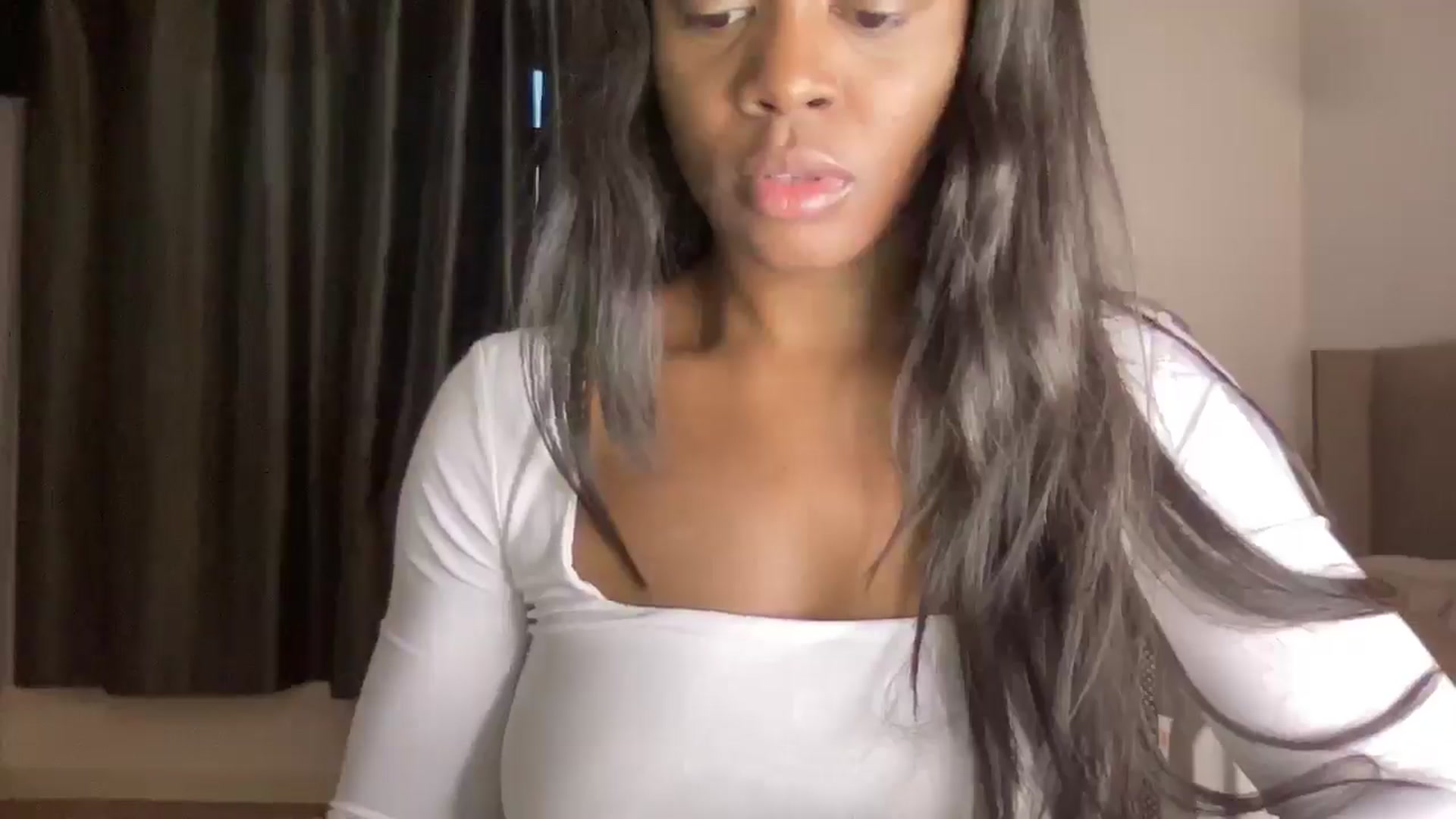 Gallery image thumbnail from SweetXEbony1's myfreecams stream on, 03/13/2025, 07:37 image 9 of 20