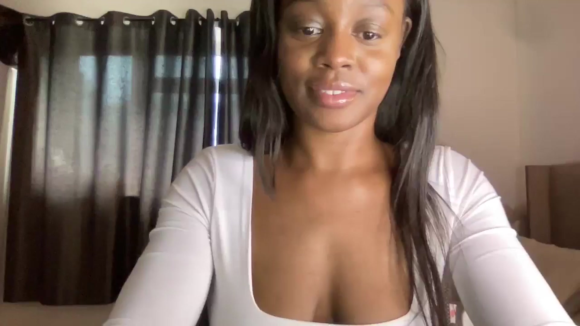 Gallery image thumbnail from SweetXEbony1's myfreecams stream on, 03/13/2025, 16:37 image 10 of 20