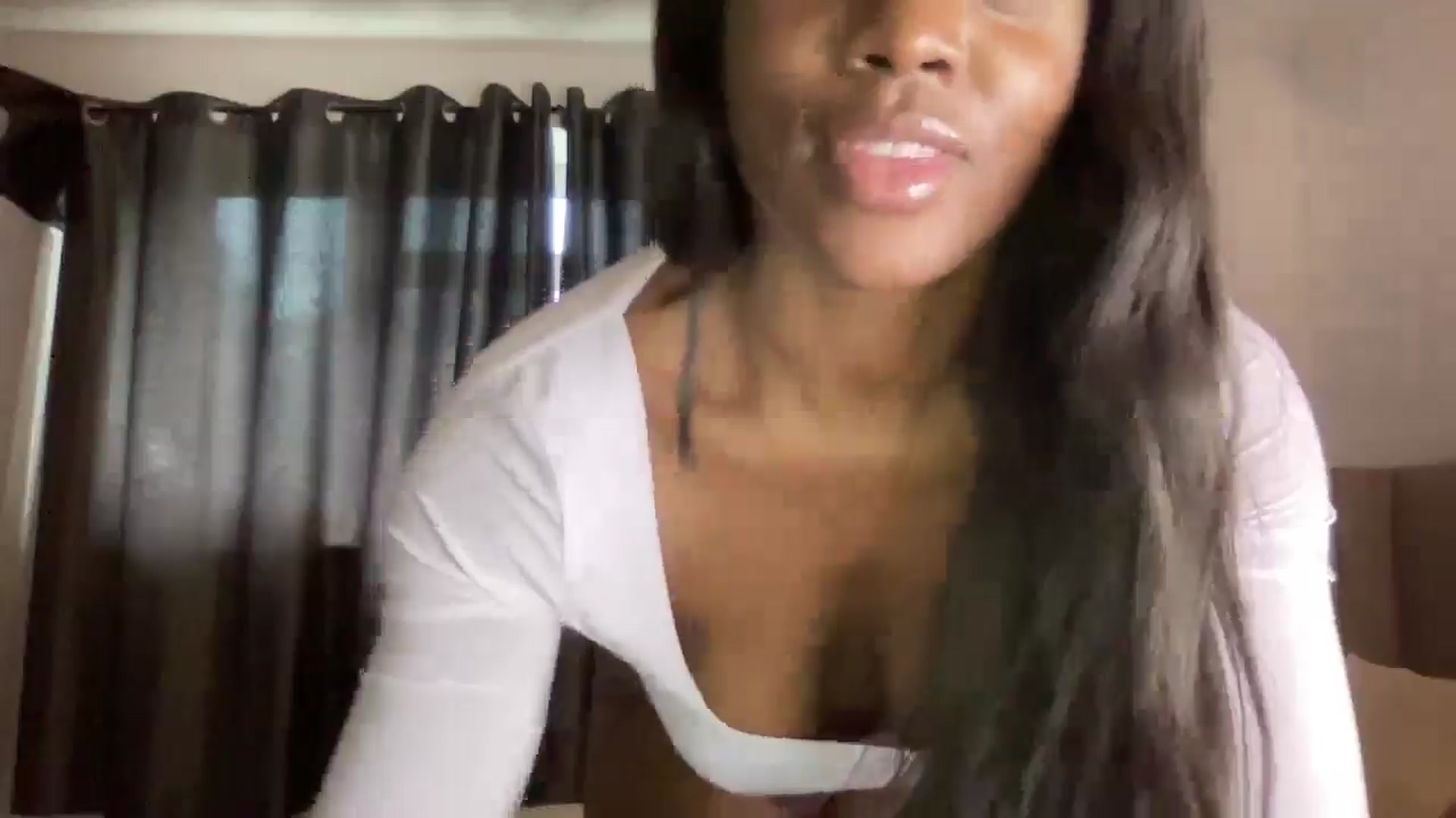 Gallery image thumbnail from SweetXEbony1's myfreecams stream on, 03/13/2025, 16:37 image 6 of 20